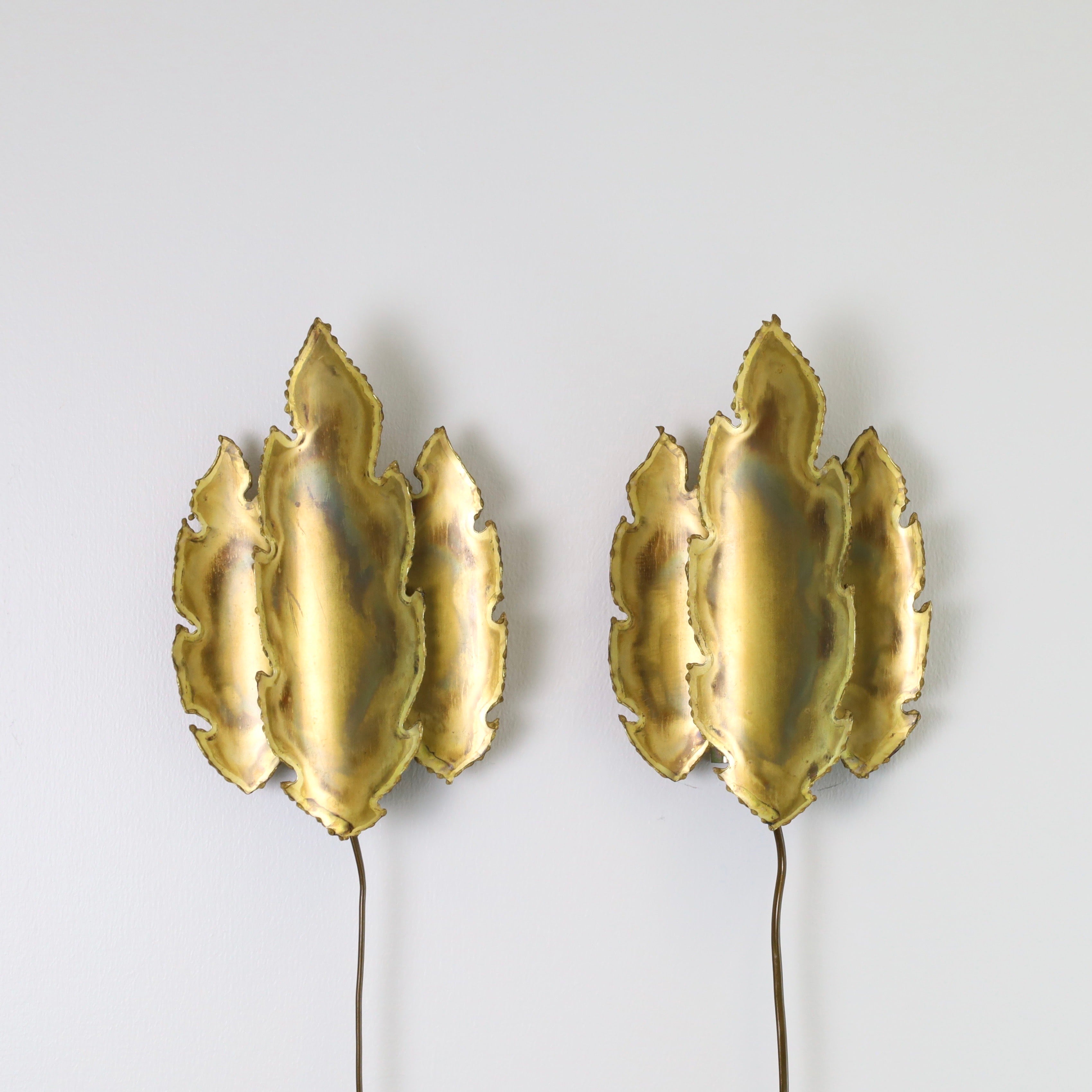 Pair of Leaf-Shaped Brass Wall Lamps by Svend Aage Holm Sorensen, 1960s, Denmark For Sale