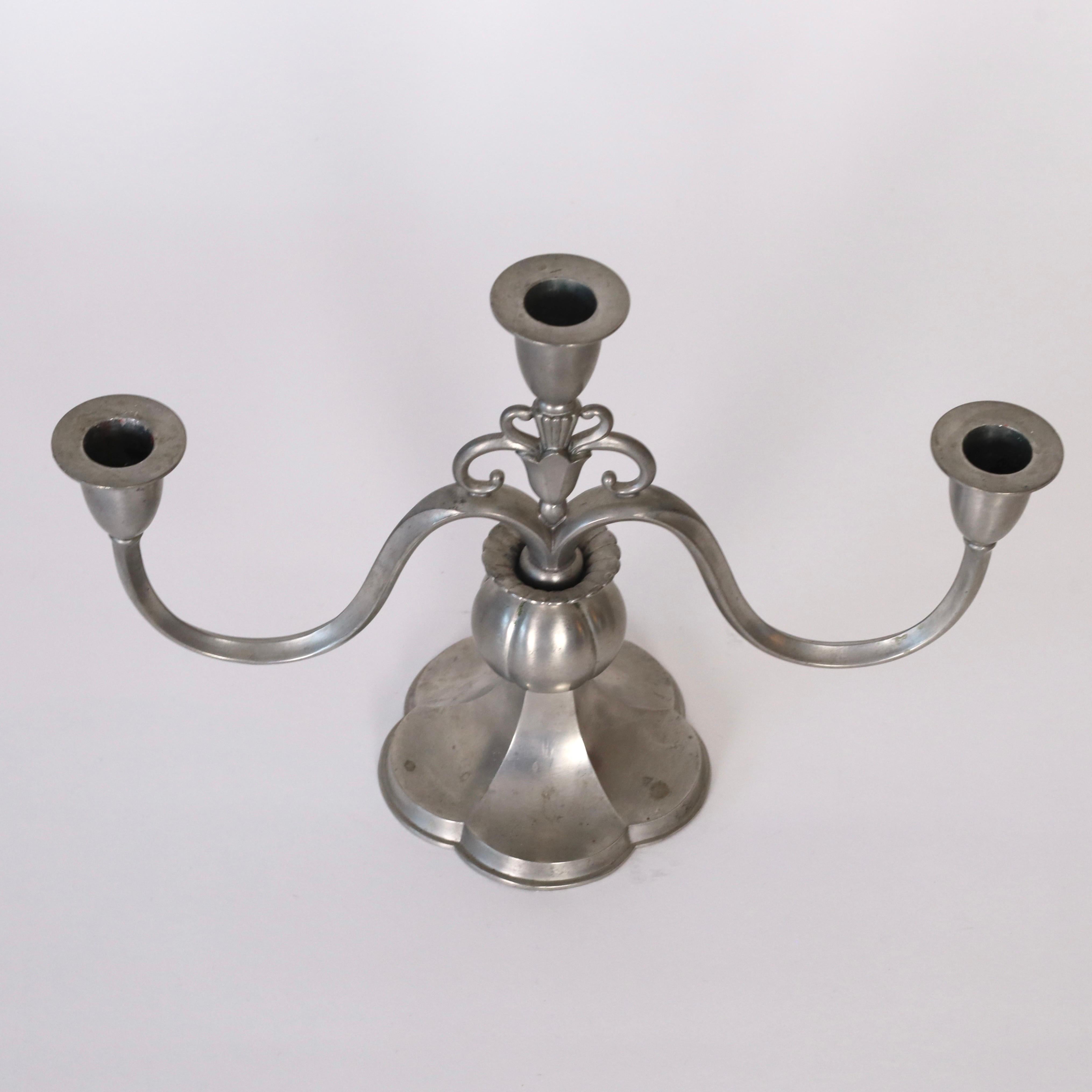 Candélabres - Étain  par Just Andersen, années 1920, Danemark en vente 3