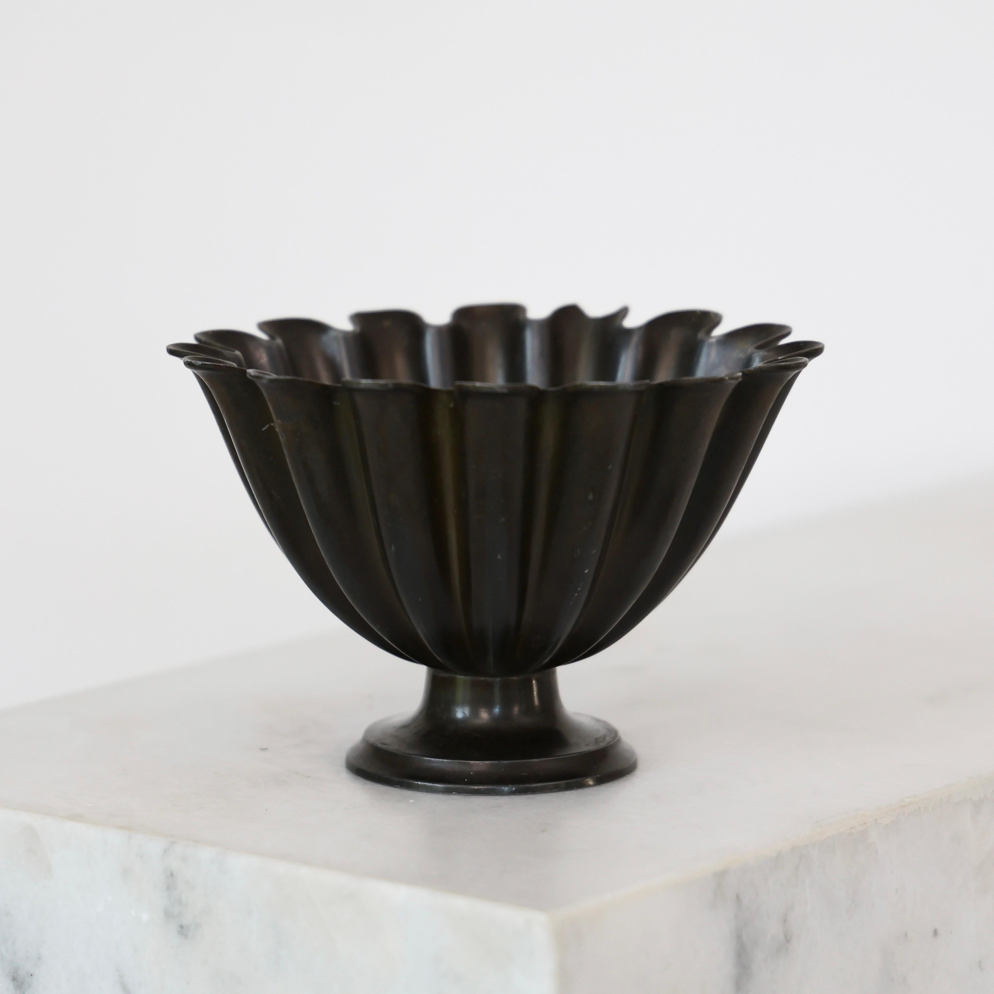 Scalloped Pedestal Bowl by Just Andersen 1920s, Denmark For Sale 8
