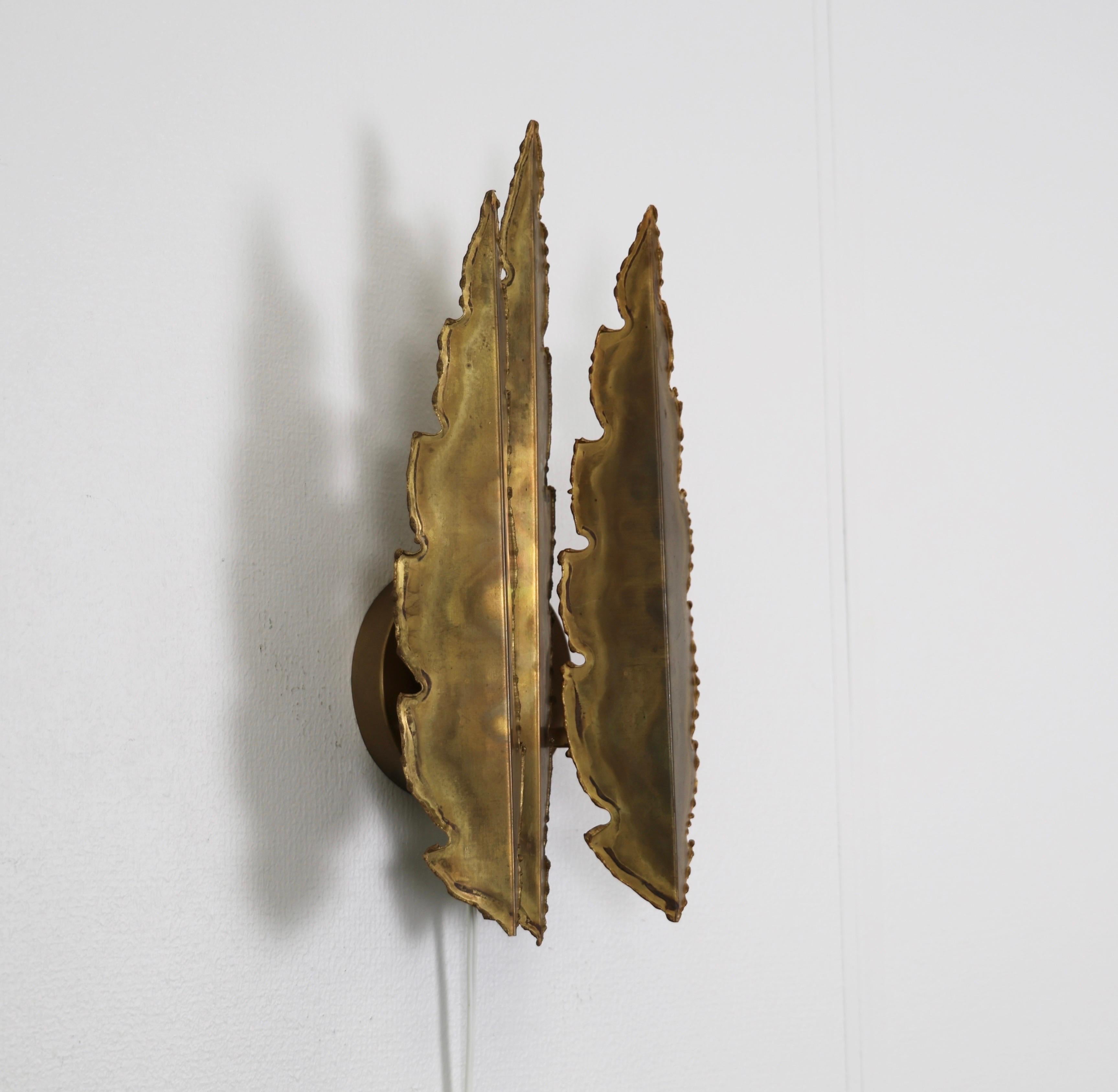 Lampe murale en laiton en forme de feuille par Svend Aage I Holm Sorensen, 1960, Danemark Bon état - En vente à Værløse, DK
