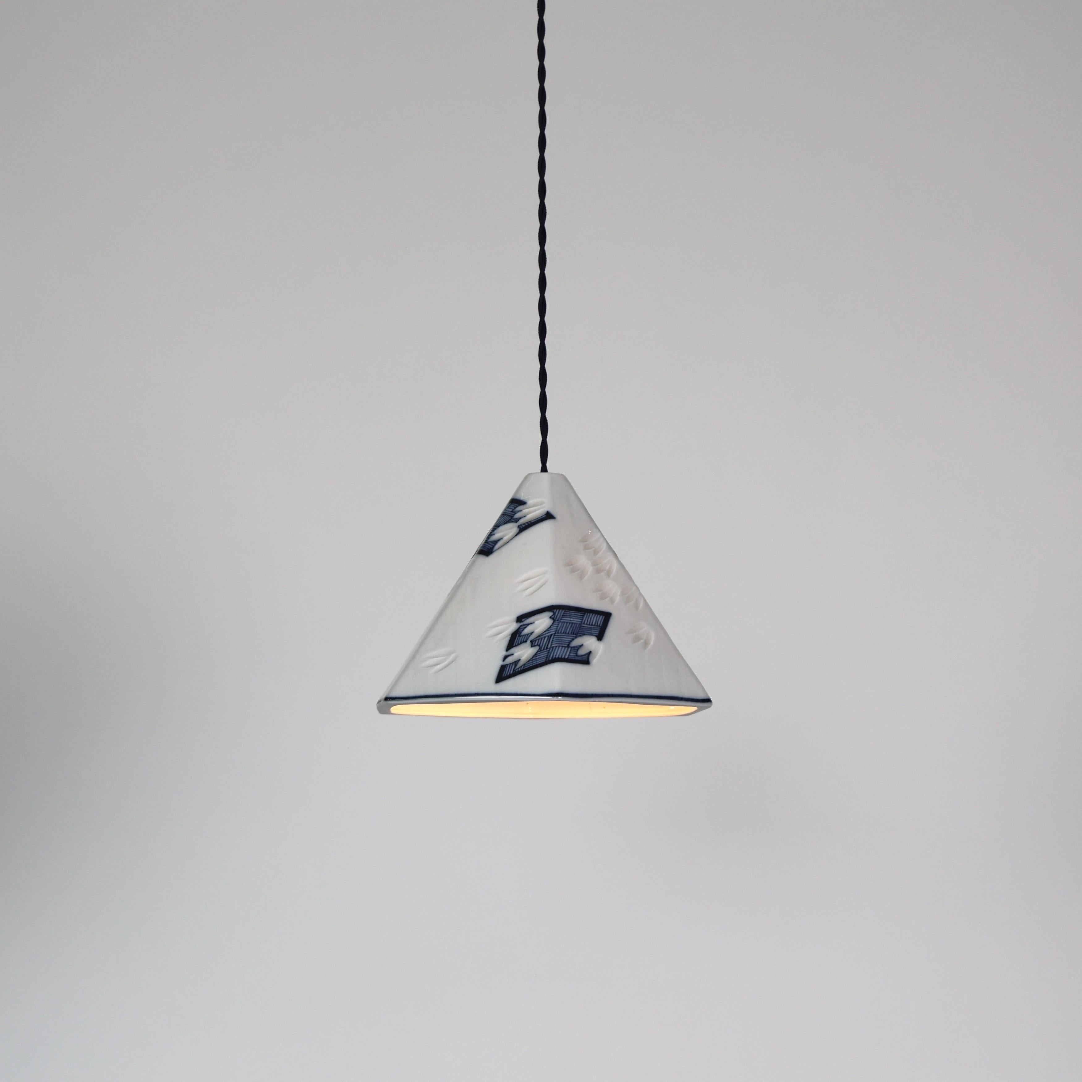 Lampada a sospensione in porcellana Royal Copenhagen disegnata da Anne Marie Trolle, Danimarca in vendita 3