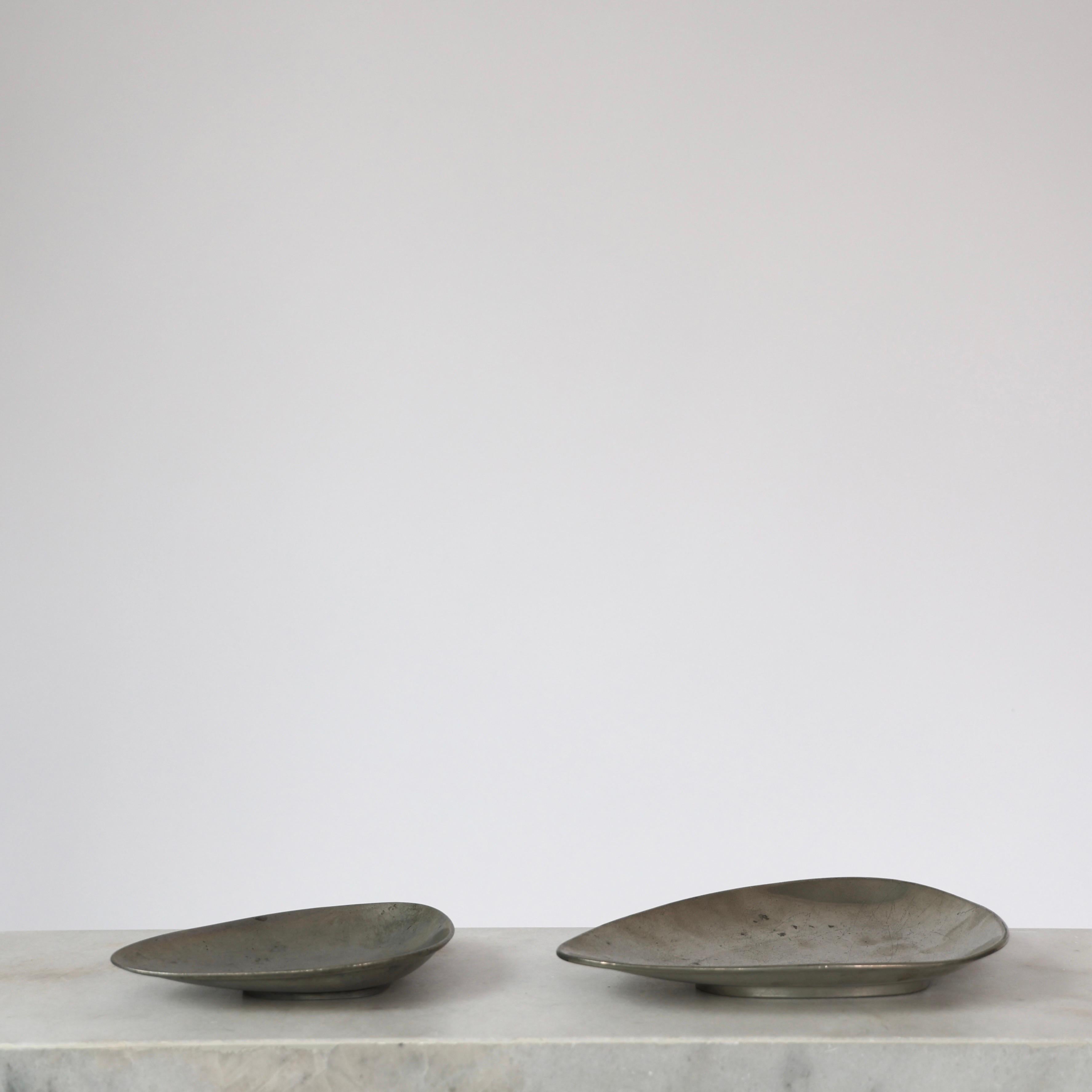 Mid-20th Century Pewter Plates designed by Arne Erkers for Just Andersen, 1950s, Denmark For Sale