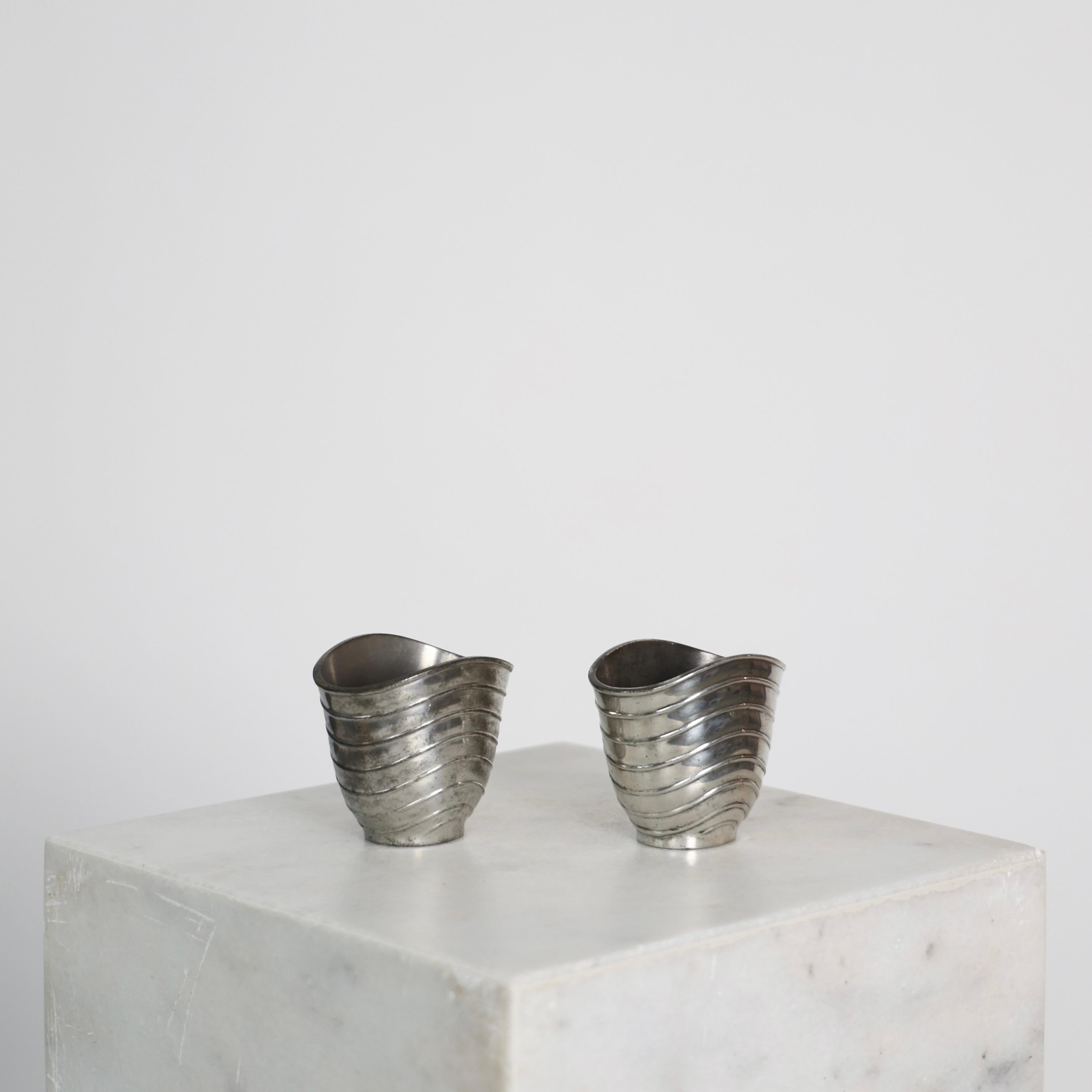 Vasi in peltro di Ellen Schlanbush per Just Andersen, anni '50, Danimarca in vendita 4