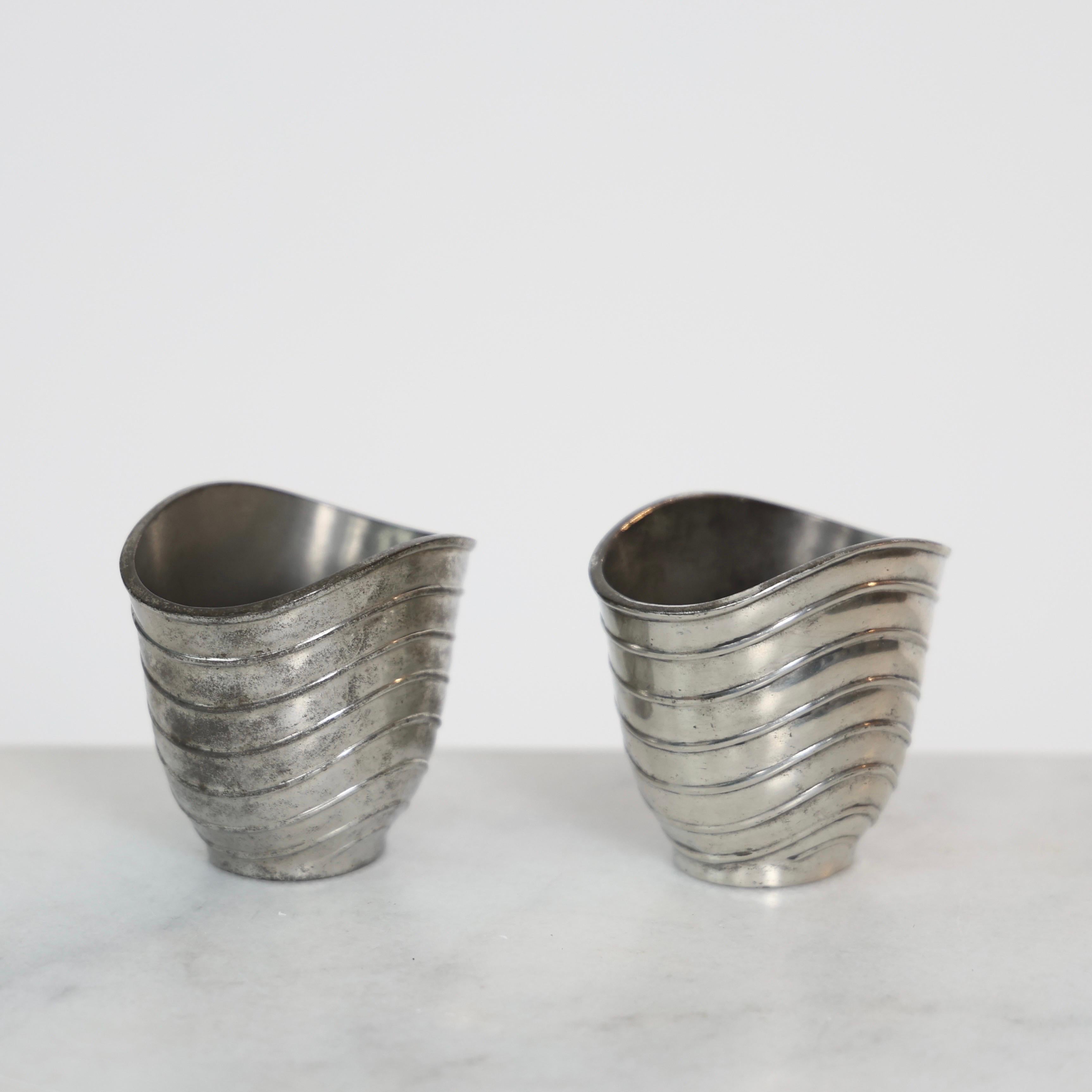 Peltro Vasi in peltro di Ellen Schlanbush per Just Andersen, anni '50, Danimarca in vendita