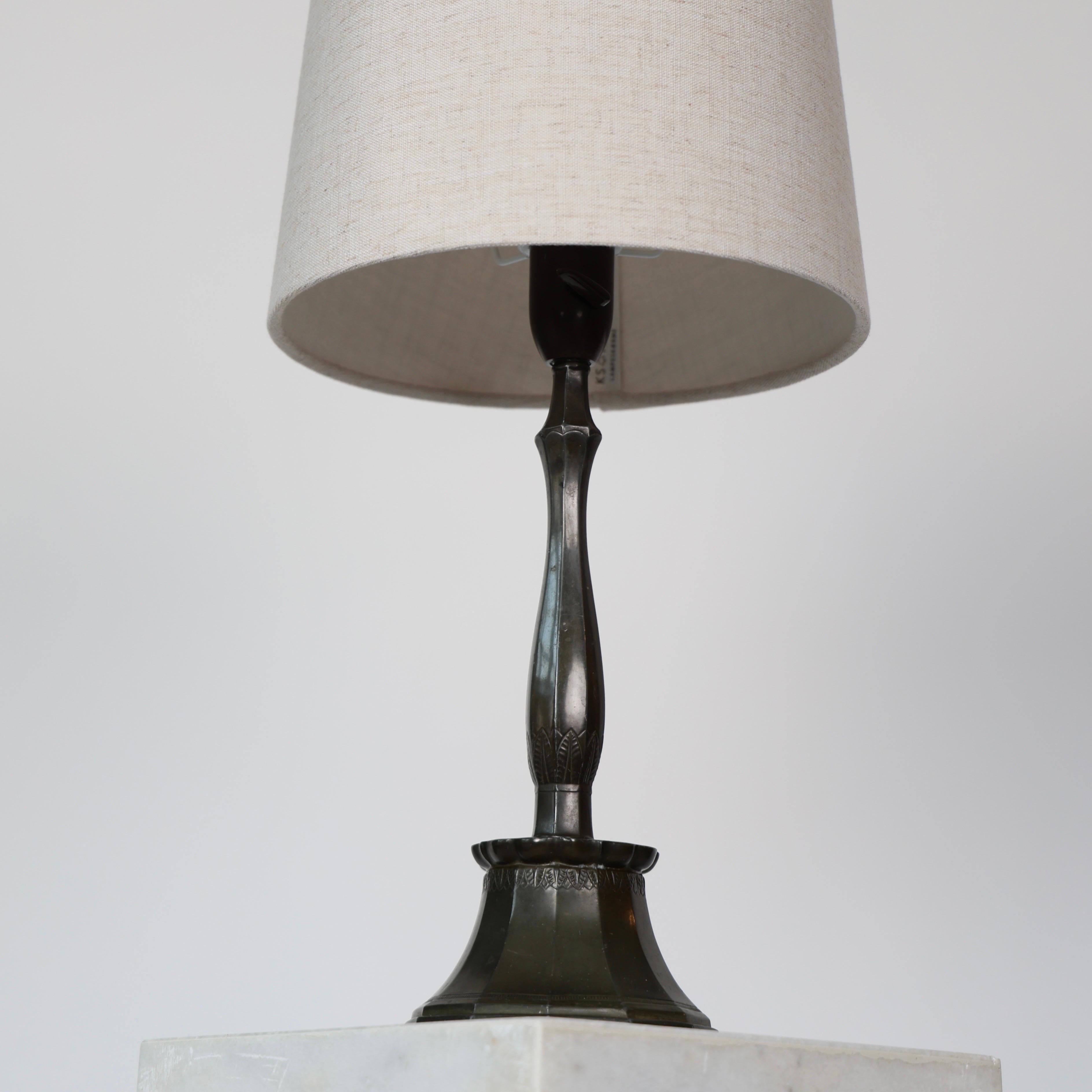 Lampes de table Diskometal de Just Andersen, années 1920, Danemark en vente 1