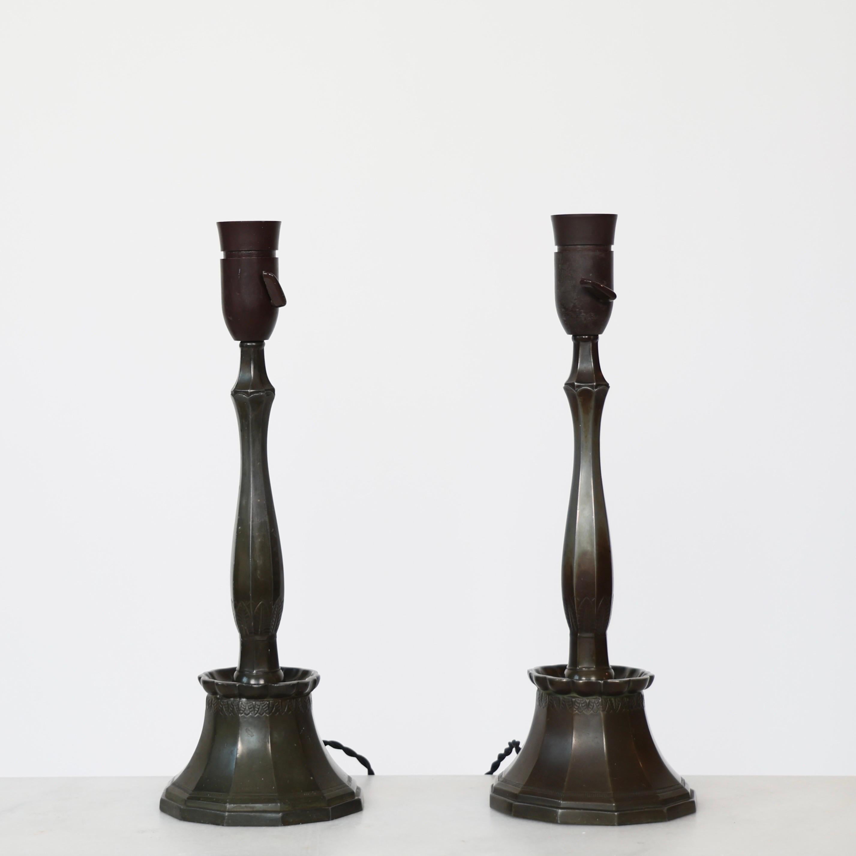 Lampes de table Diskometal de Just Andersen, années 1920, Danemark en vente 2