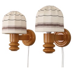 Set di lampade da parete in legno di pino svedese di Solbackens Svarveri, Svezia, anni '70