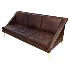 Important canapé en cuir par Charles Ramos France 1958