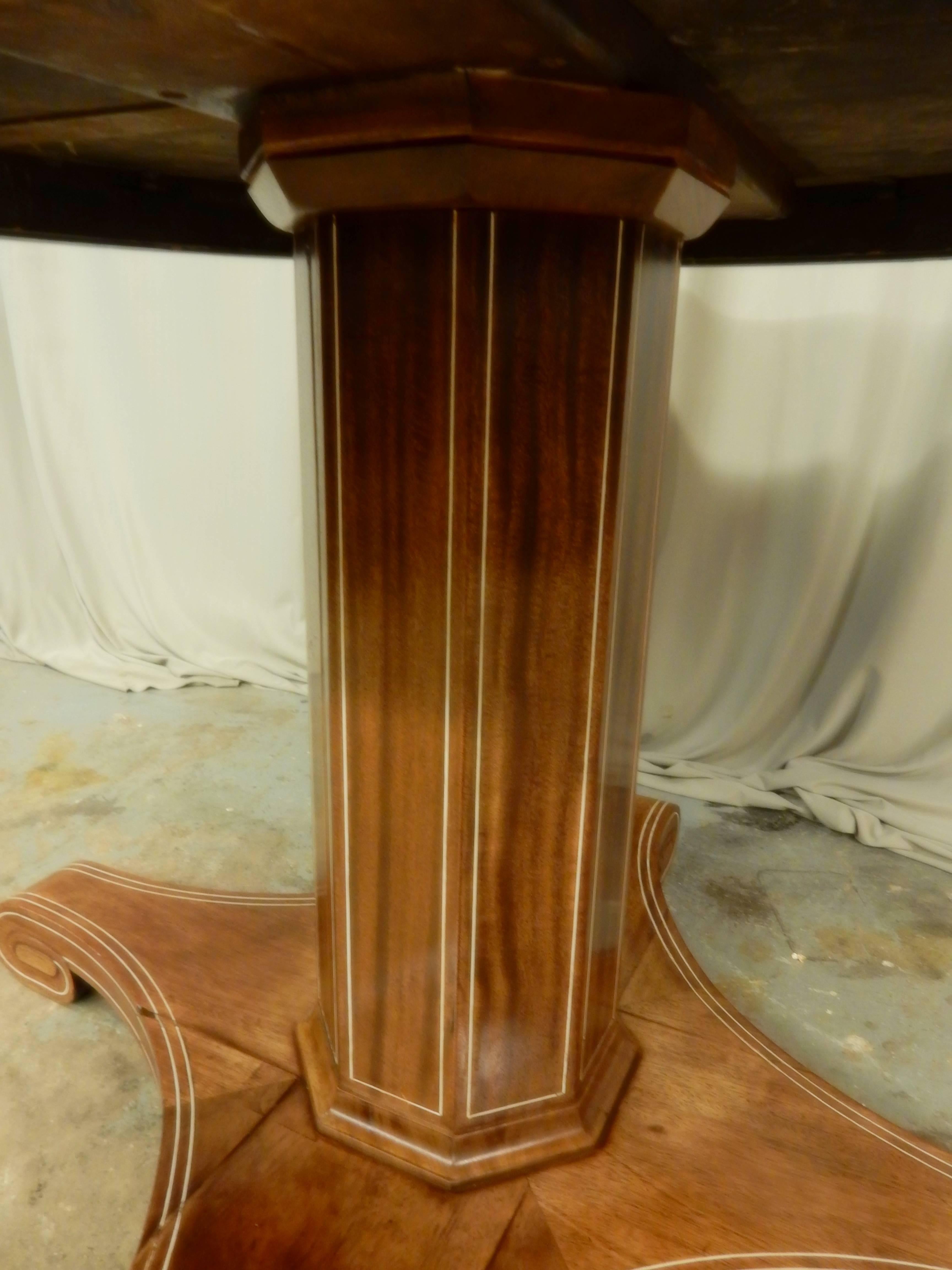 Mid-20th Century Art Deco Center Hall table For Sale