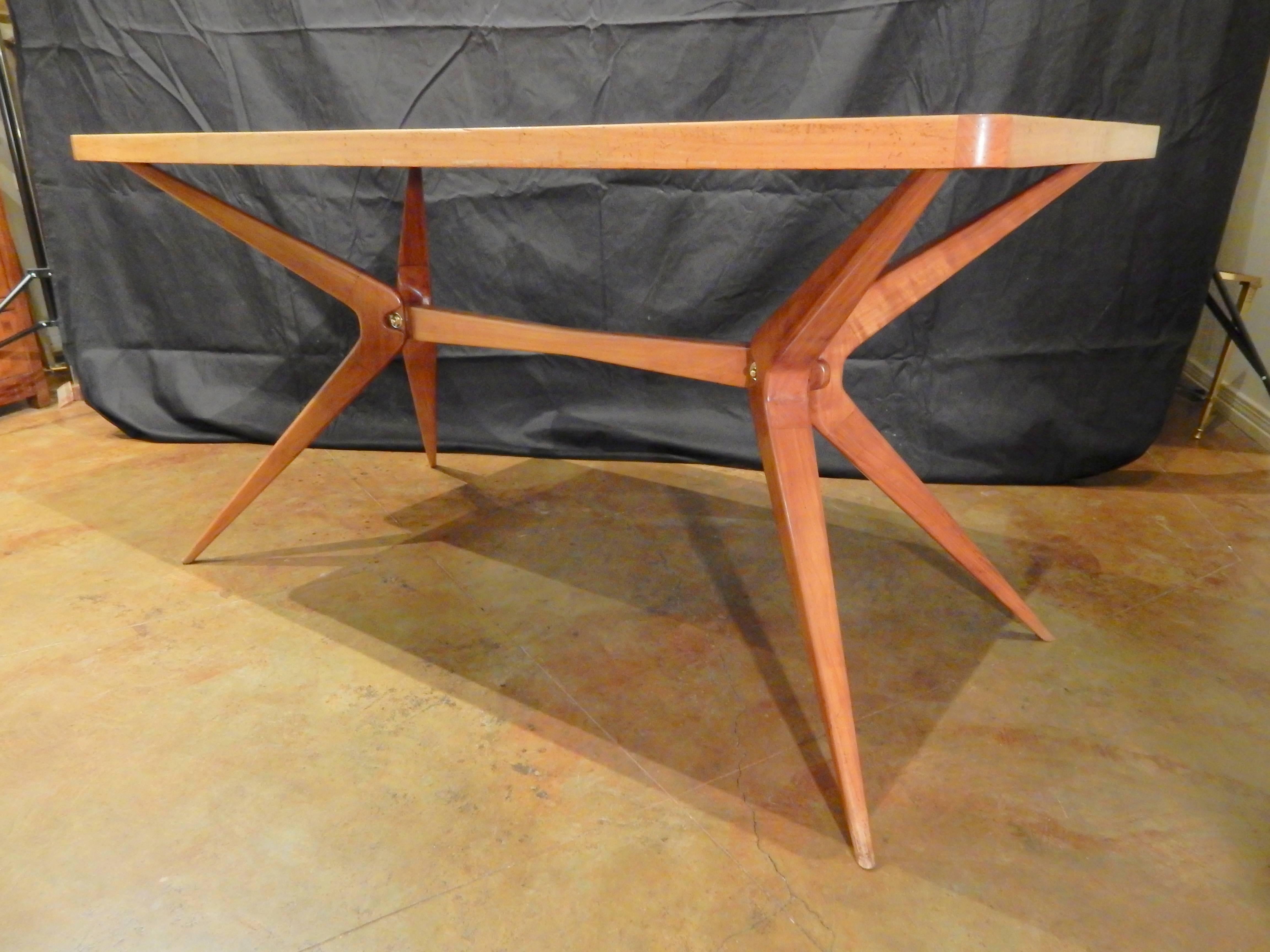 Mid-20th Century Italian 1960s Dining Table For Sale