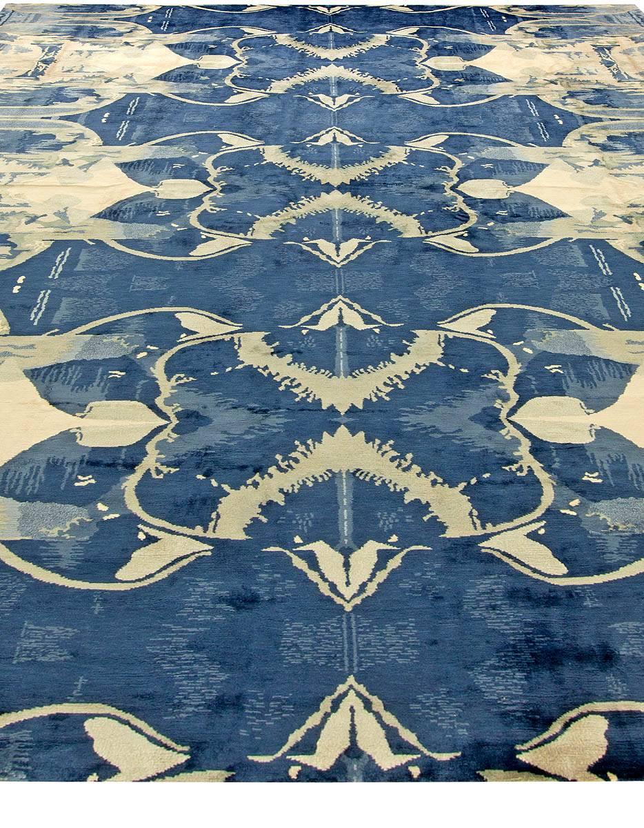 Hand-Knotted Contemporary Blucie Designed Rug