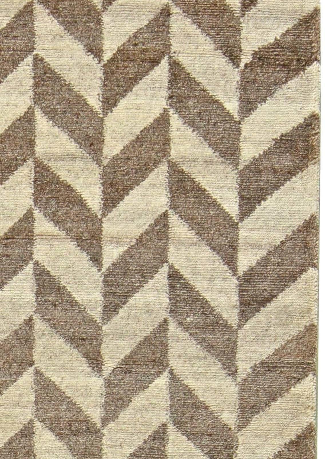 Contemporary Terra Rug in Natural Wool III