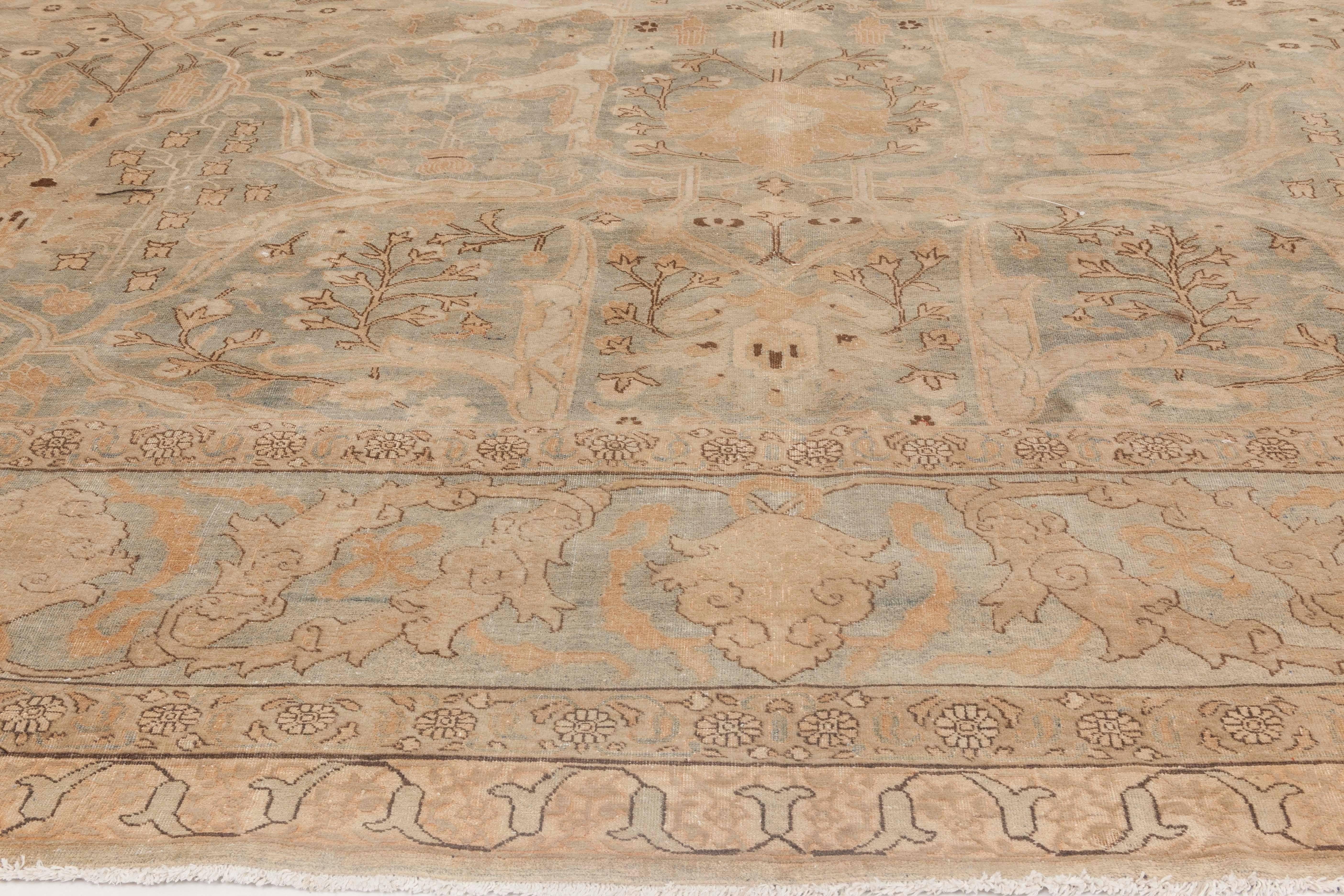 Antique Persian Tabriz Rug In Excellent Condition In New York, NY
