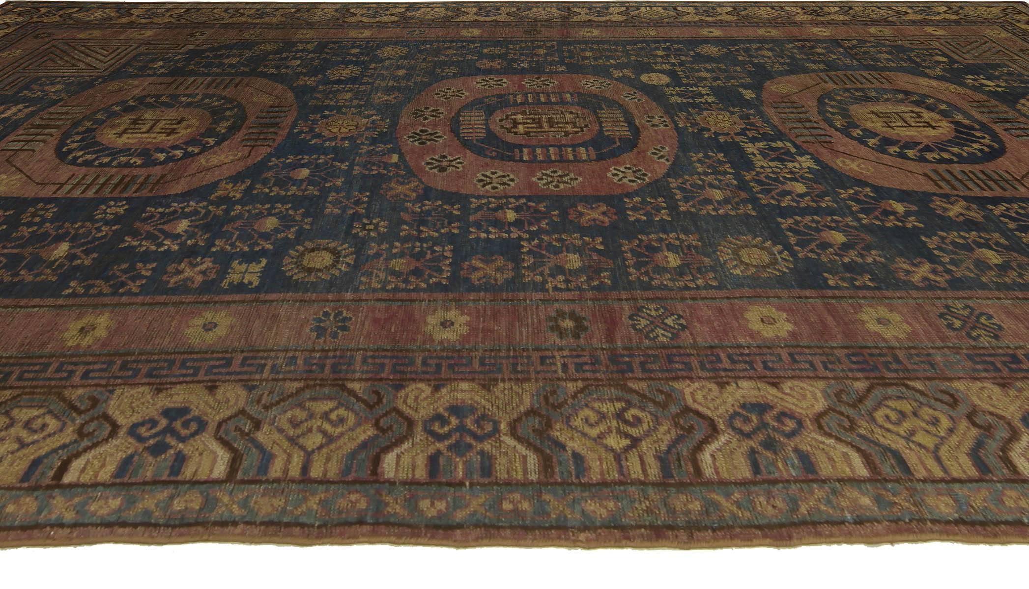 Hand-Woven Vintage Samarkand ‘Khotan’ Rug For Sale