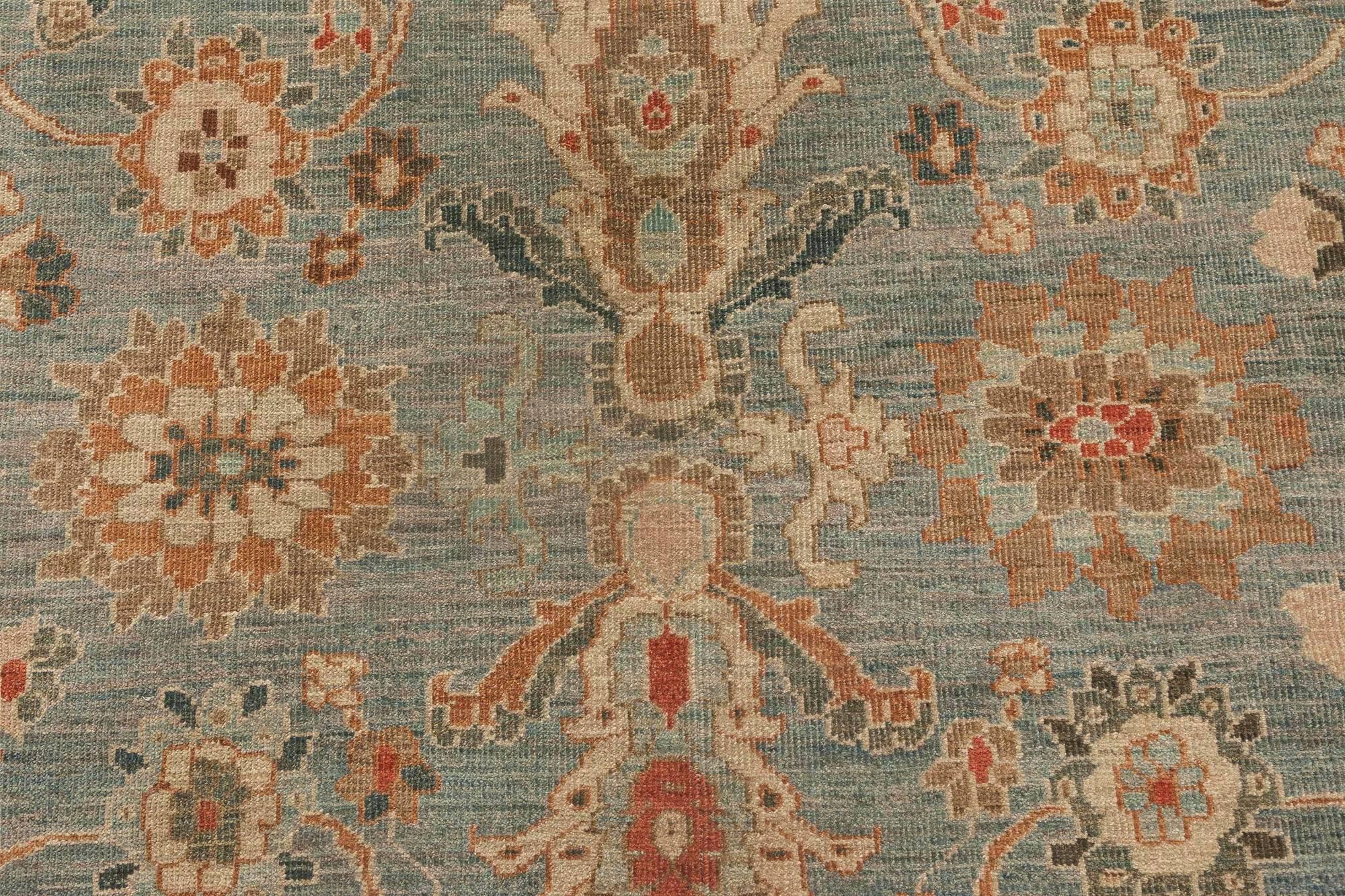 Blue Traditional Sultanabad design rug
Size: 11'9