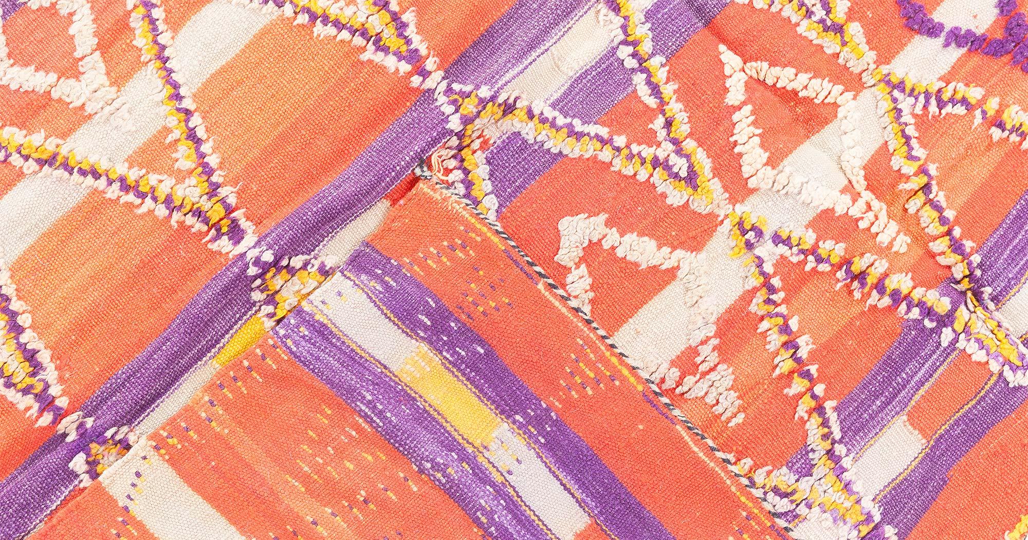 Alfombra vintage tribal marroquí hecha a mano Doris Leslie Blau en venta 2