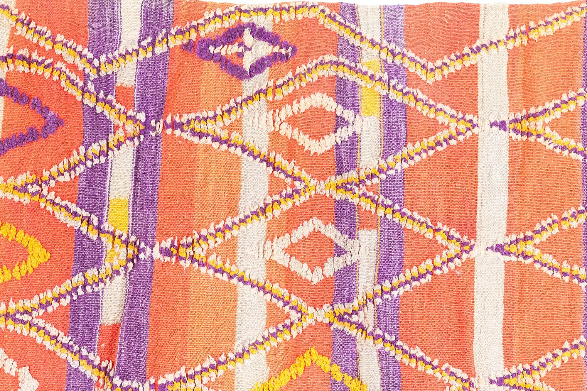 Alfombra vintage tribal marroquí hecha a mano Doris Leslie Blau Anudado a mano en venta