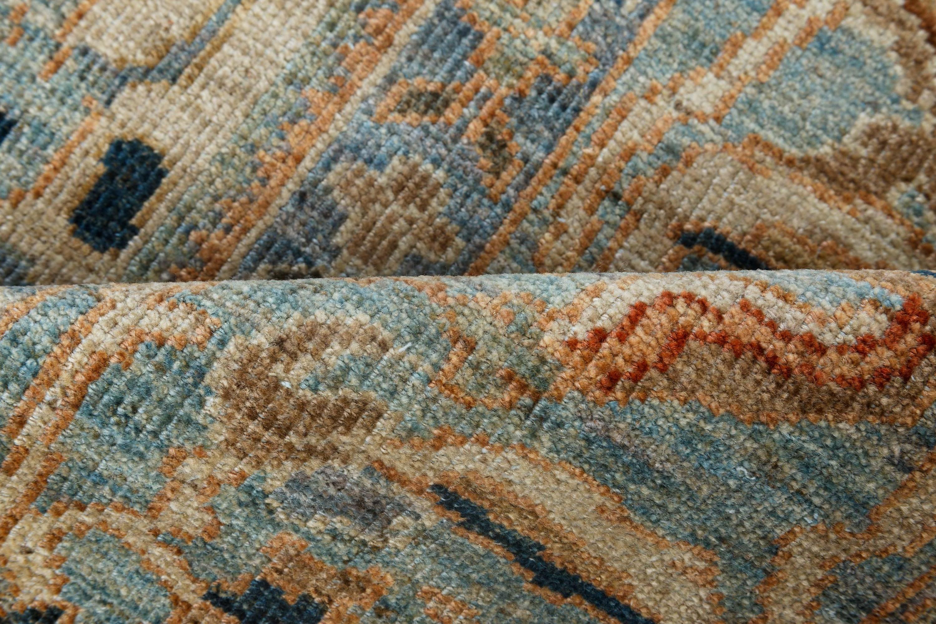 Zeitgenössischer handgefertigter Wollteppich im Sultanabad-Stil von Doris Leslie Blau (Persisch) im Angebot
