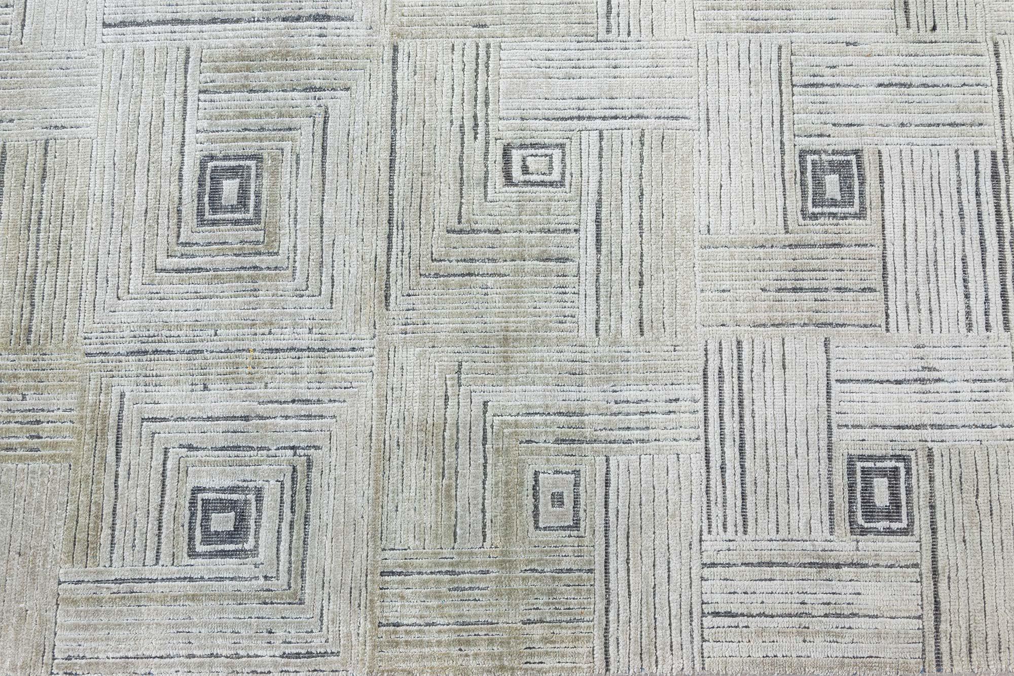 XXI secolo e contemporaneo Tappeto geometrico contemporaneo 'Maze' in seta annodata a mano di Doris Leslie Blau in vendita