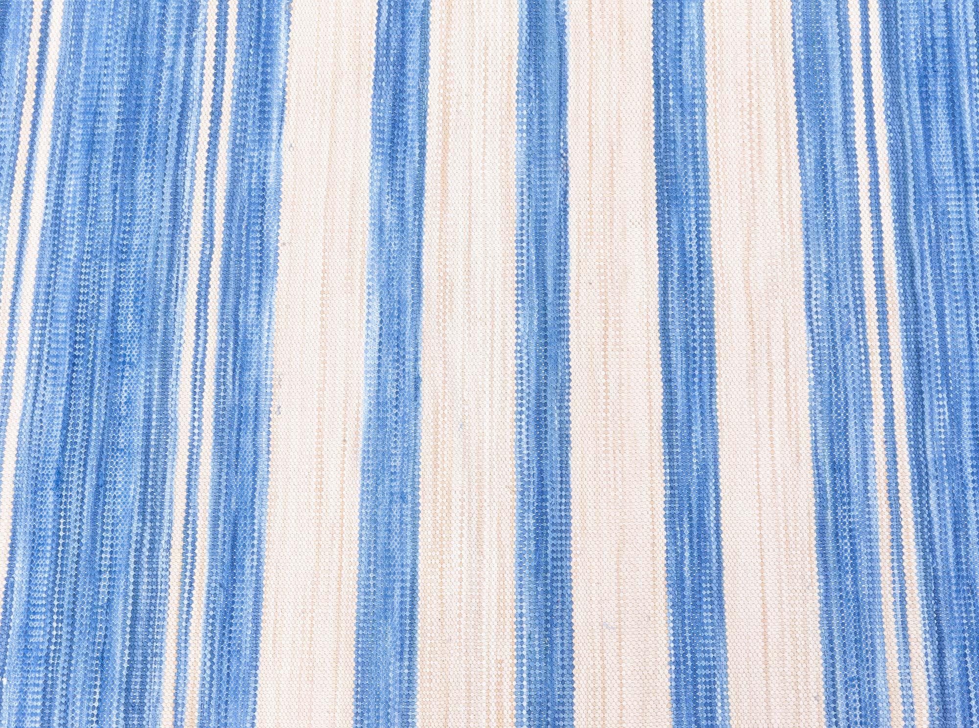 Contemporary Striped Blue Dhurrie Rug von Doris Leslie Blau (21. Jahrhundert und zeitgenössisch) im Angebot