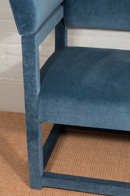 Great Britain (UK) 19th Century Upholstered Hall Bench with Adjustable Arms For Sale