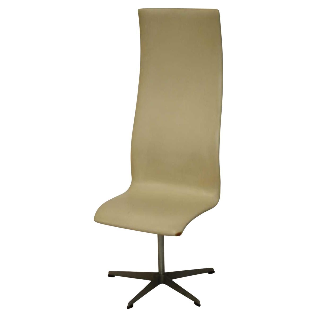Arne Jacobsen Oxford Chair
