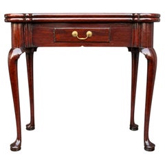 18th Century Georgian Mahogany Fold-Over Tea Table with Cabriole Legs