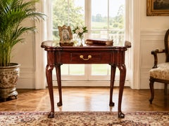 18th Century Georgian Mahogany Fold-Over Tea Table with Cabriole Legs