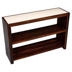 Mesa consola con chapado de ébano y encimera de piel de raya, de Michael D'Souza, década de los 2000