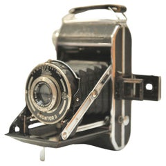 Vintage Perle Welta Prontor II Folding Bellow Camera with Meyer Görlitz Fixed Lens