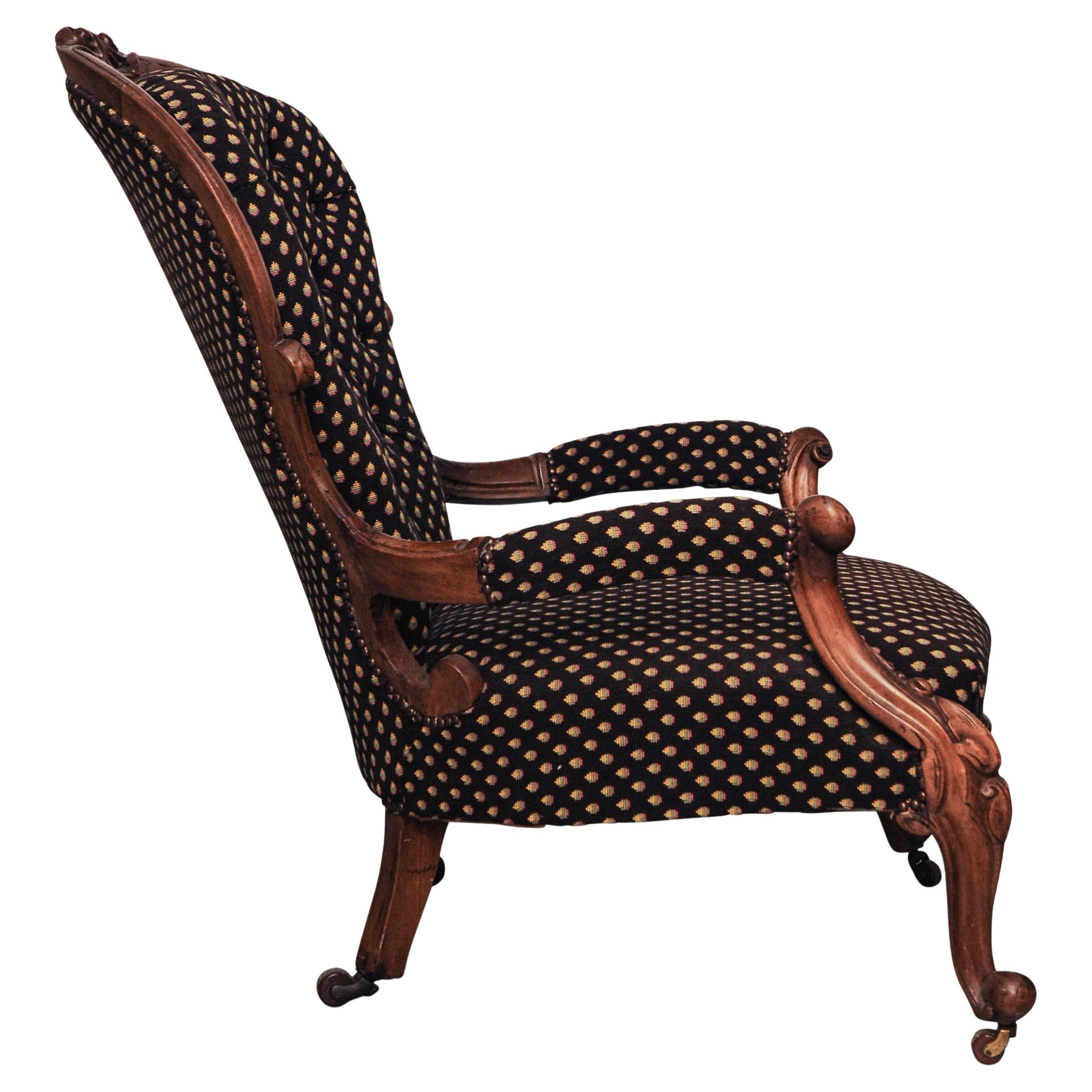 Victorian Walnut Open Armchair With Serpentine Seat On Scroll Supports With Original Brass Castors With A Textured Patterned Upholstery

Has it's original brown ceramic castors
