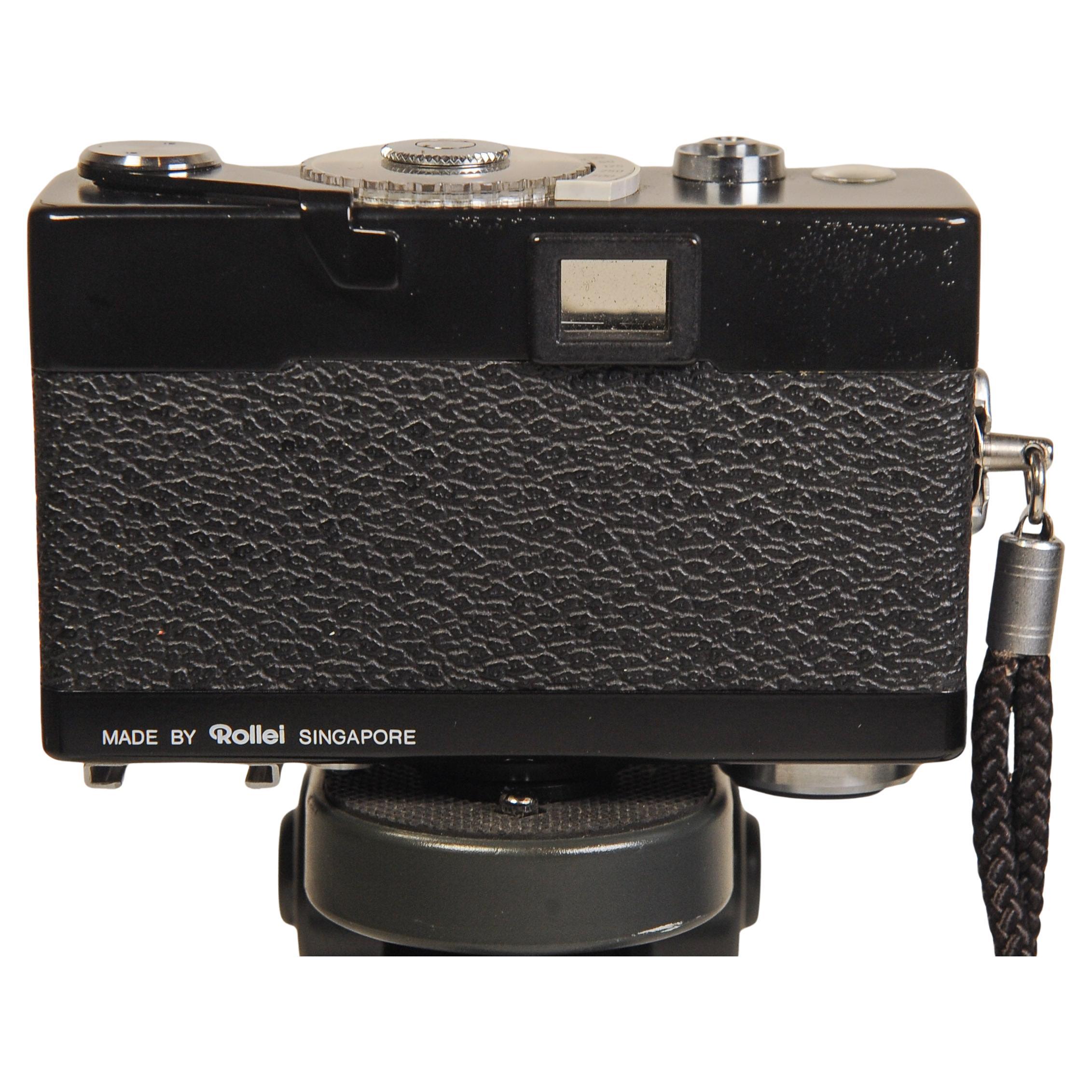 Rollei 35B Macchina fotografica miniaturizzata con mirino a pellicola da 35 mm Carl Zeiss Triotar 28 in vendita 1