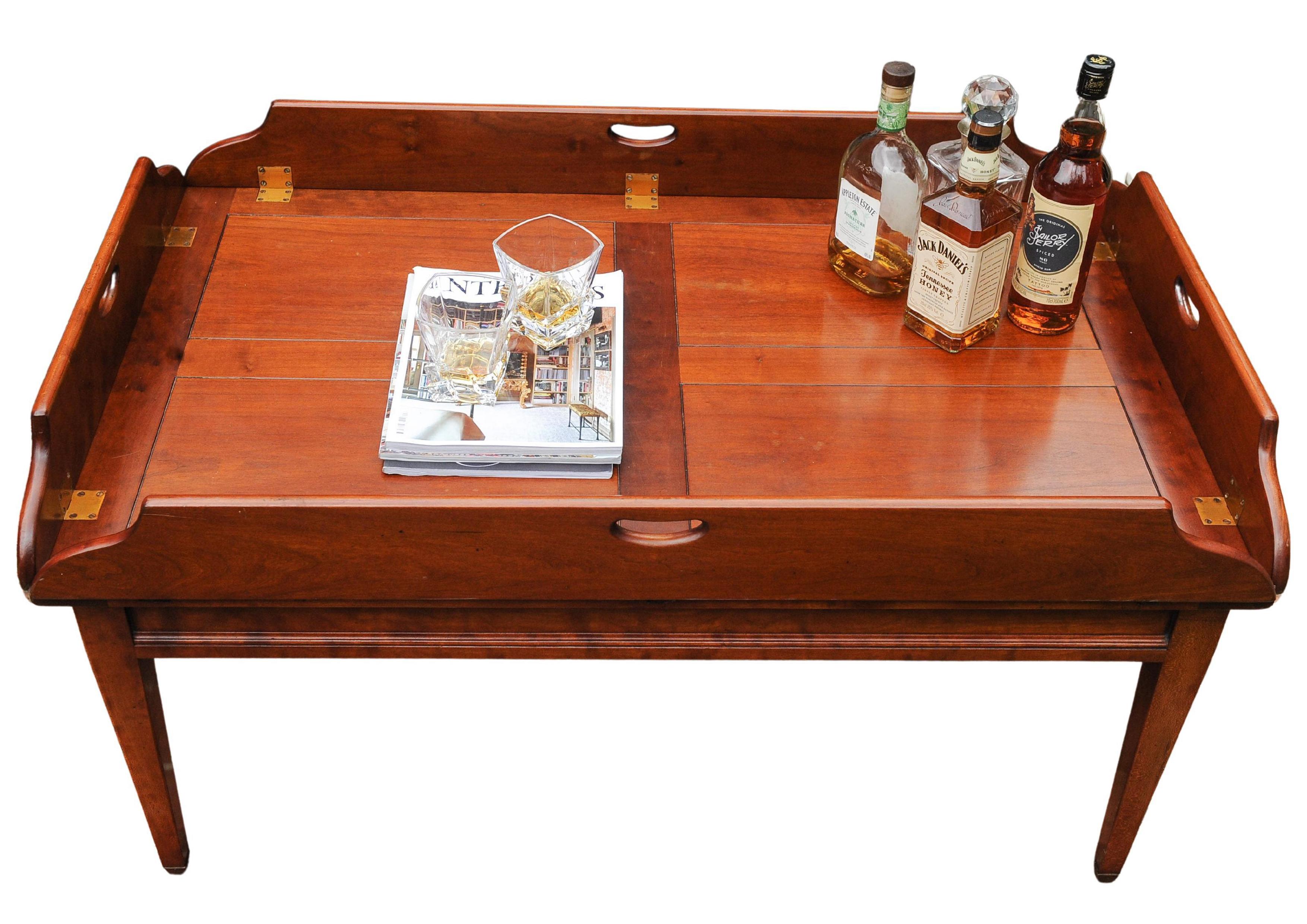 Table basse de majordome en acajou et laiton Fabriquée à la main Kennedy Furniture en vente 4
