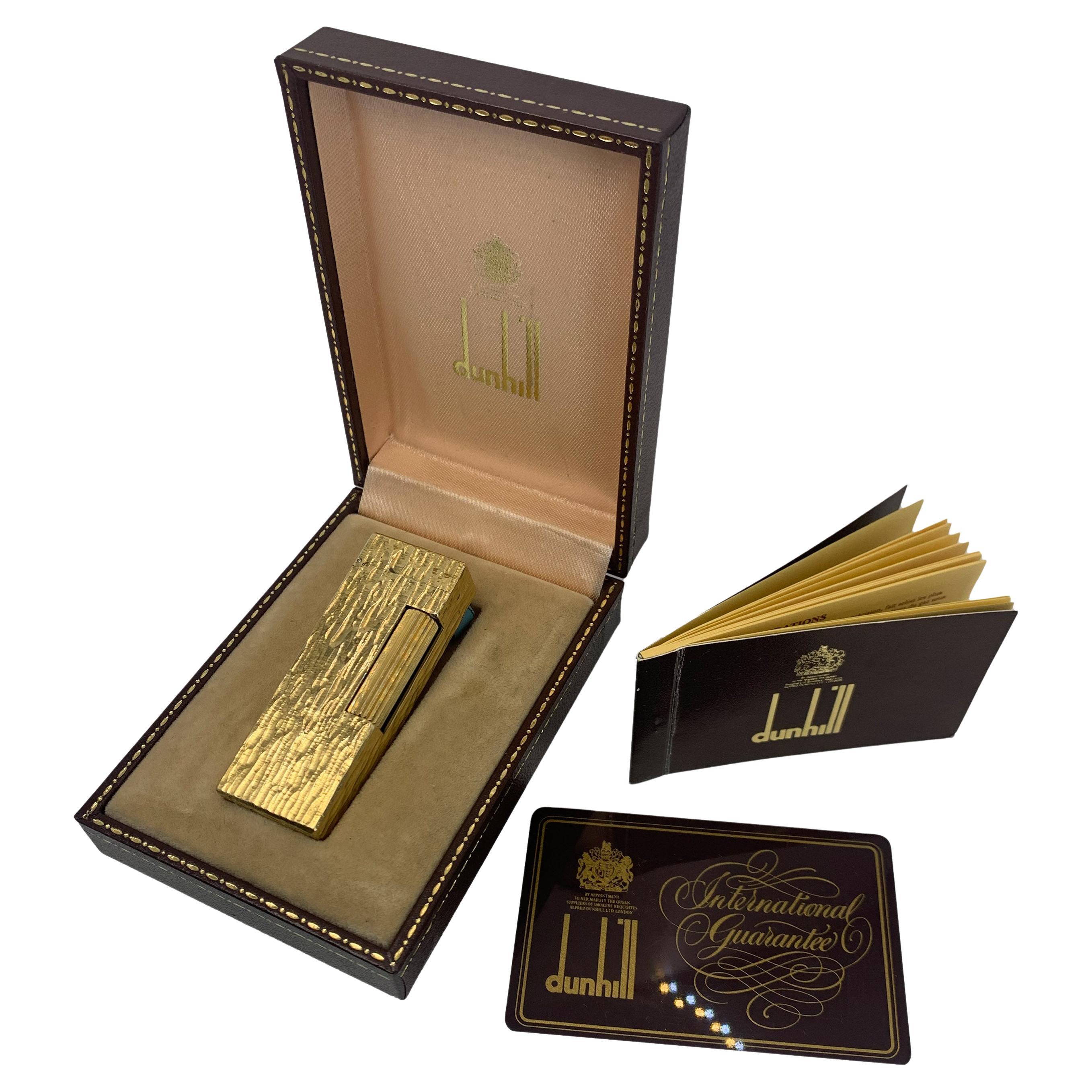 Dunhill Encendedor De Bolsillo Y Caja De Rollagas Efecto Corteza Chapado En Oro 18ct