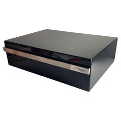 Dupont Paris Humidor Bois de cèdre laqué noir avec finitions chromées
