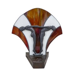 Lampe de table Art déco en verre au plomb avec deux figures sculptées
