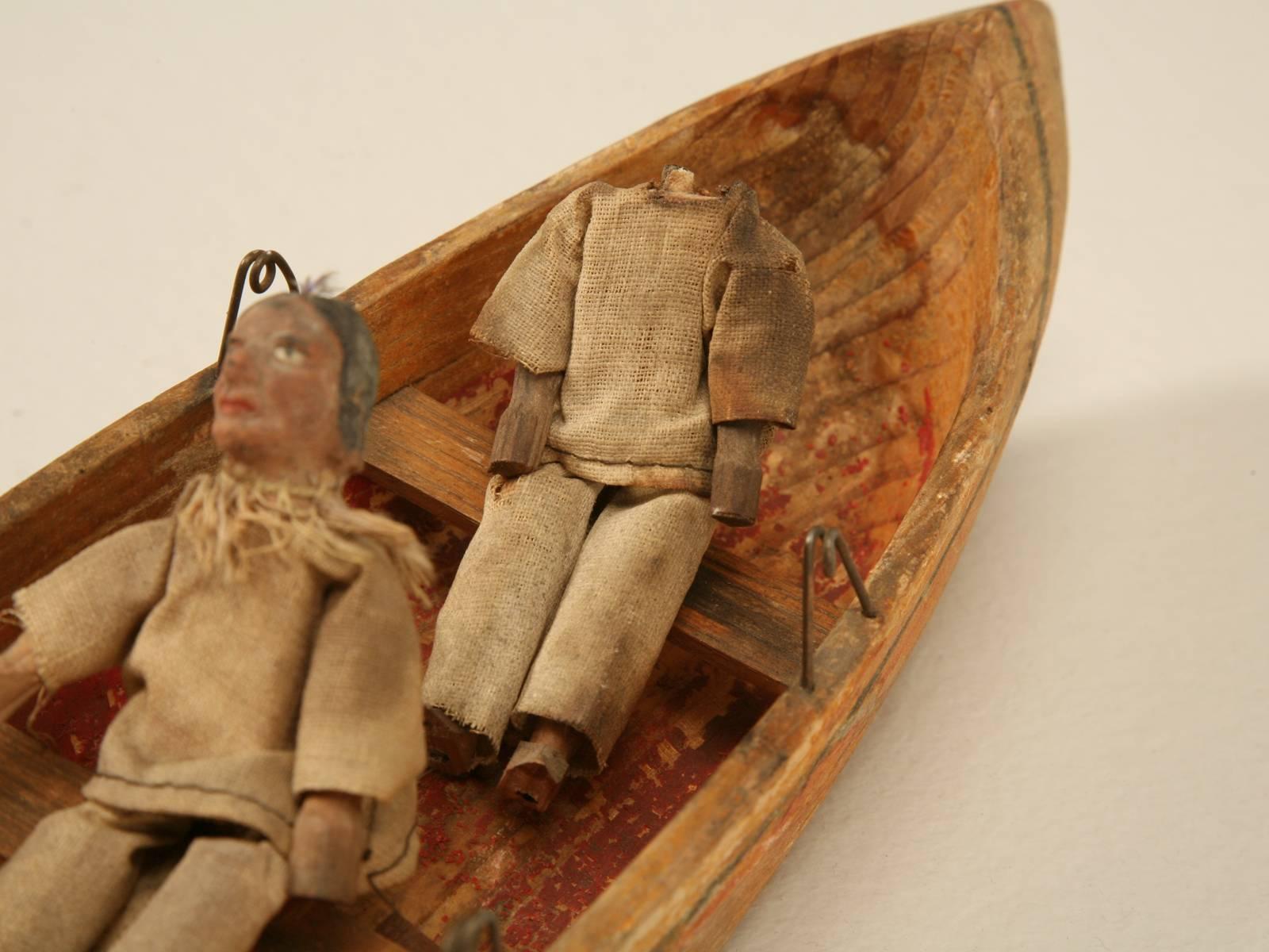 American Folk-Art Carved Holzkanu 3