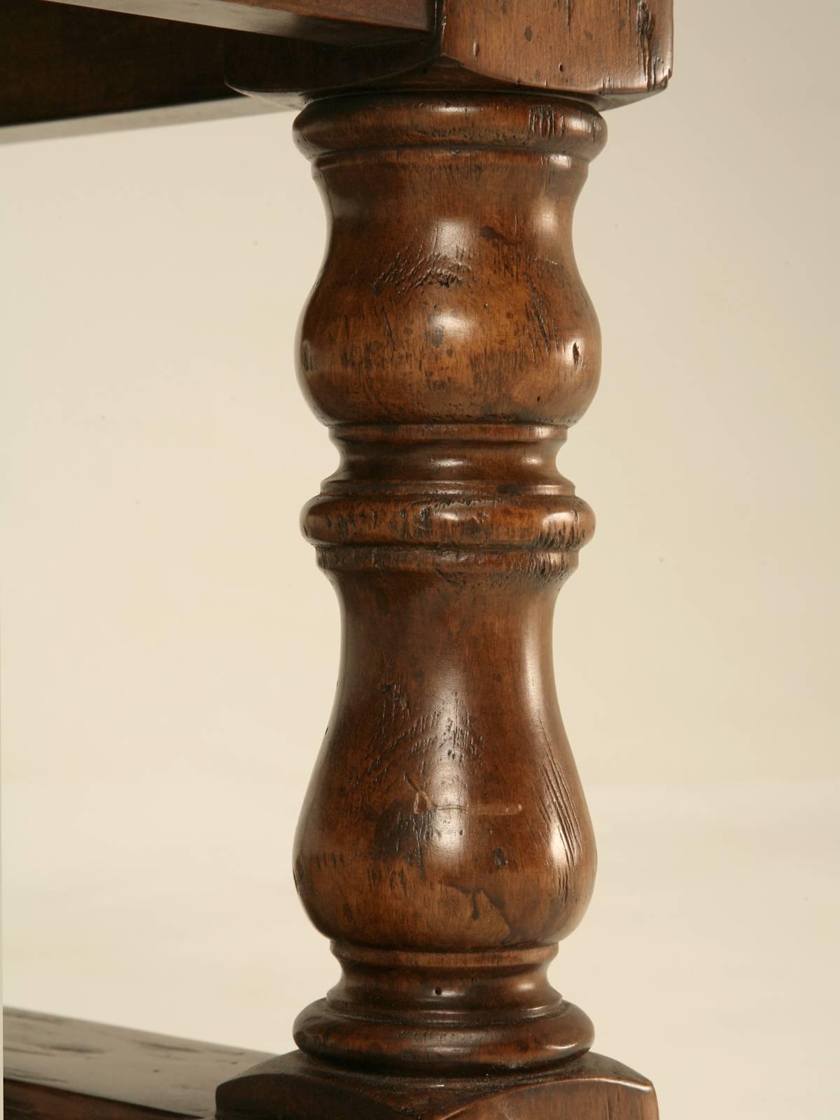 Mesa de centro cuadrada con incrustaciones de inspiración francesa hecha a mano por Old Plank en Chicago en venta 2