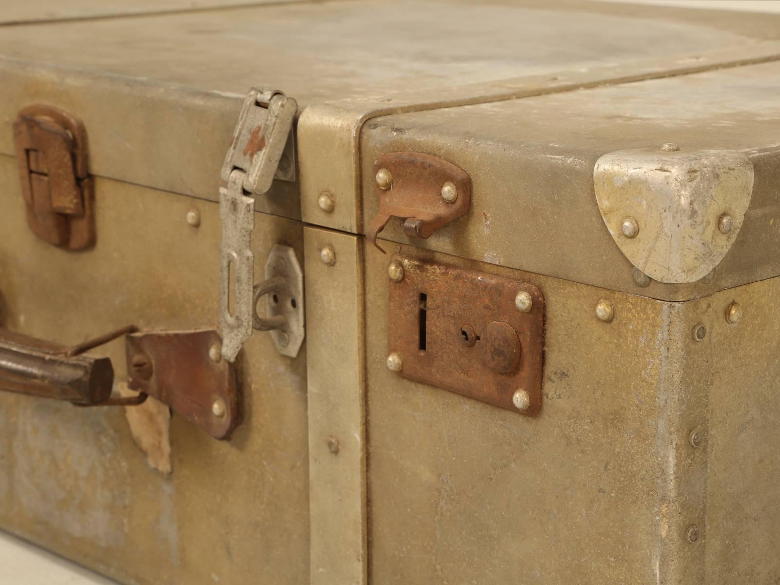 French Metal Trunk or Suitcase 4