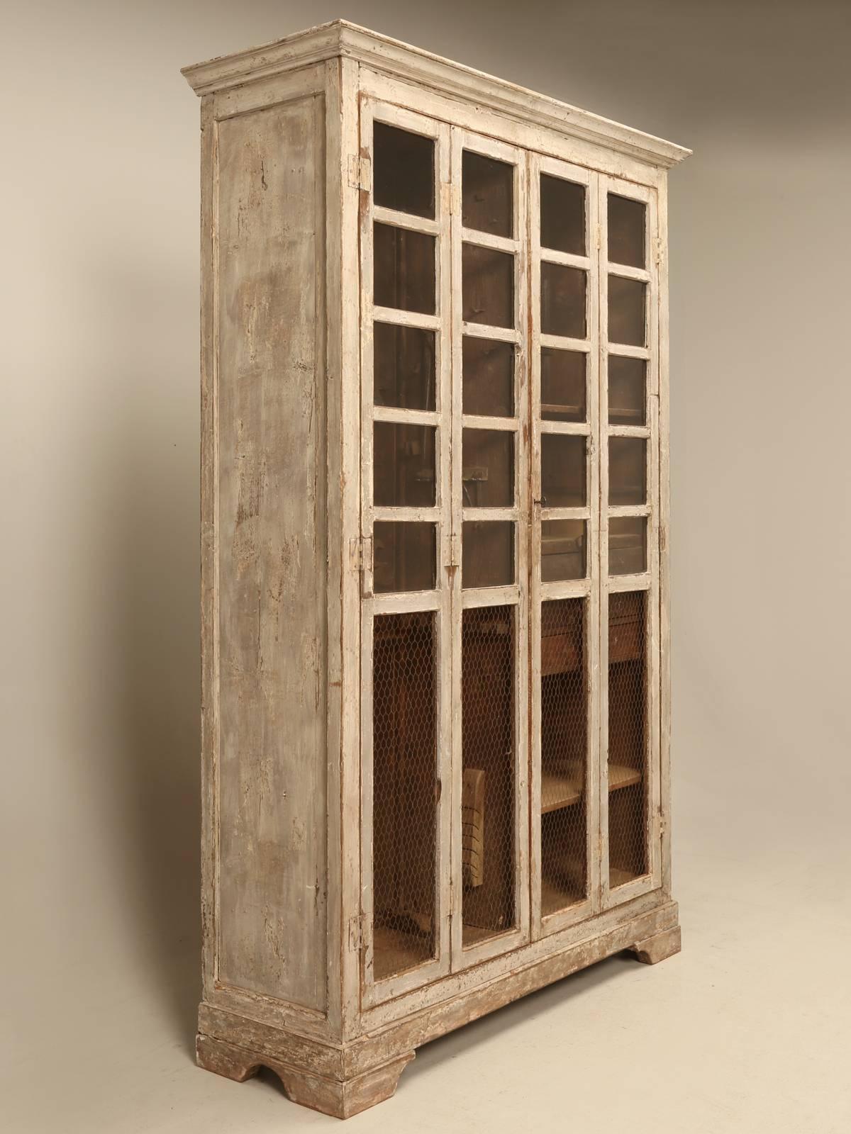 Workman’s Cabinet found in an Italian Boatyard made in the mid-1800s and in absolutely untouched original condition, even down to the carpenter’s tools. When we started in this business on a professional basis, about 25 years ago, finding “real”