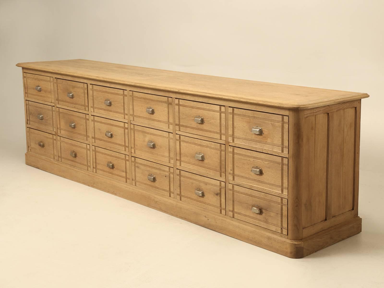 Wonderful turn of the century store fitting, or as the Brit’s might commonly refer to as a, bank of drawers. Generally, when you find old store pieces they are made from pine and have been given a quick coat of paint. Apparently, this probably came