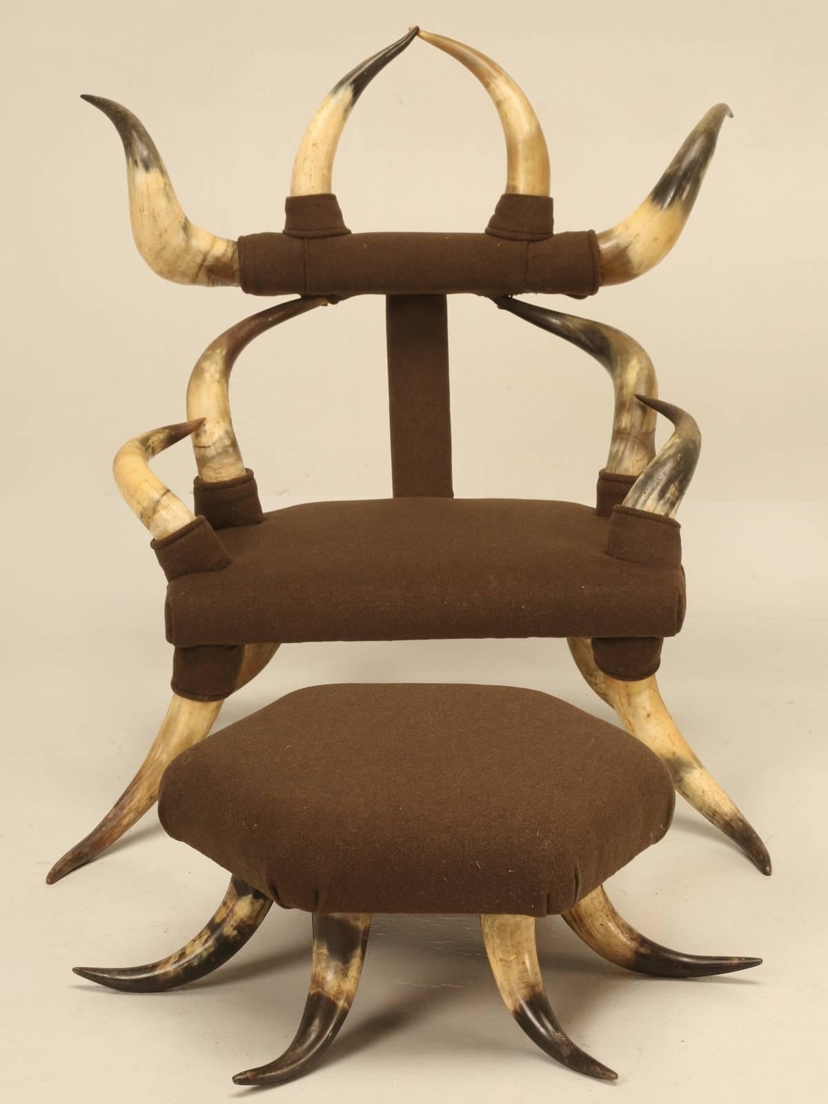 American child’s Texas horn chair with matching horn foot stool, probably made in the late 1800s and in exceptional condition. The fabric appears to be wool and both items match. No prior repairs, nor none required. 

Measurements provided are for