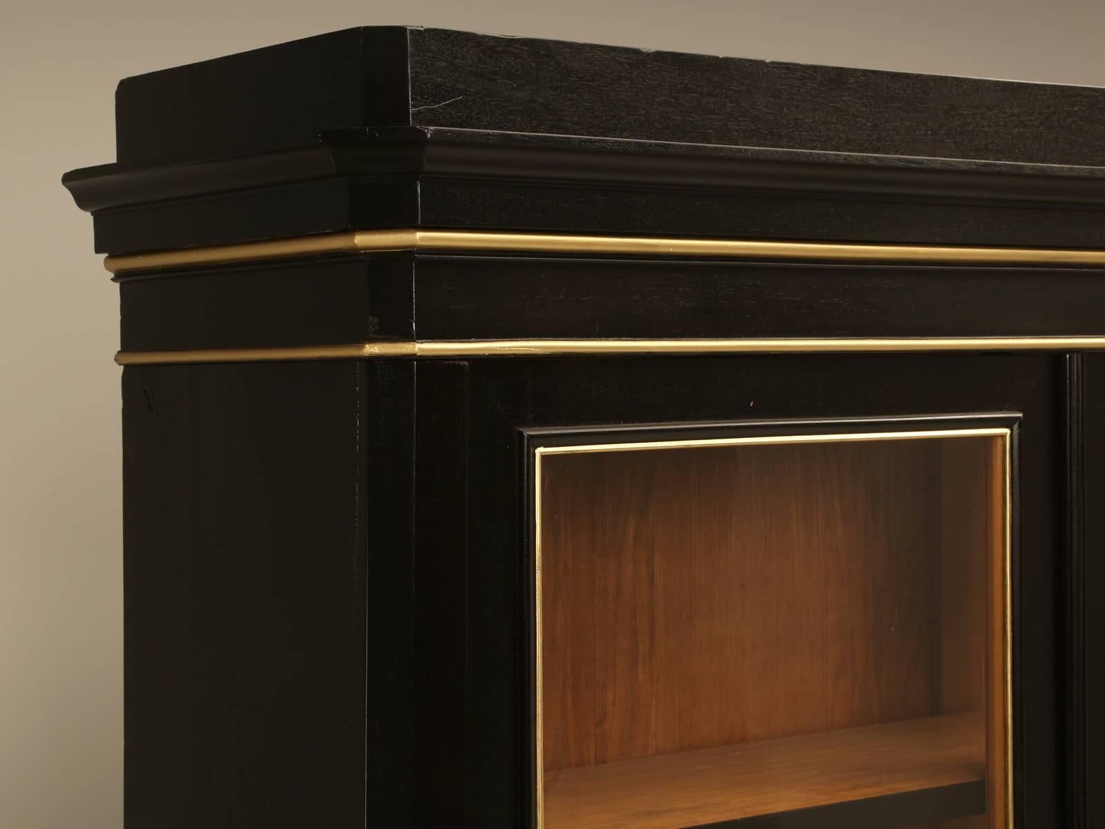 Antique French Louis Philippe Style Bookcase in an Ebonized Finish In Good Condition In Chicago, IL