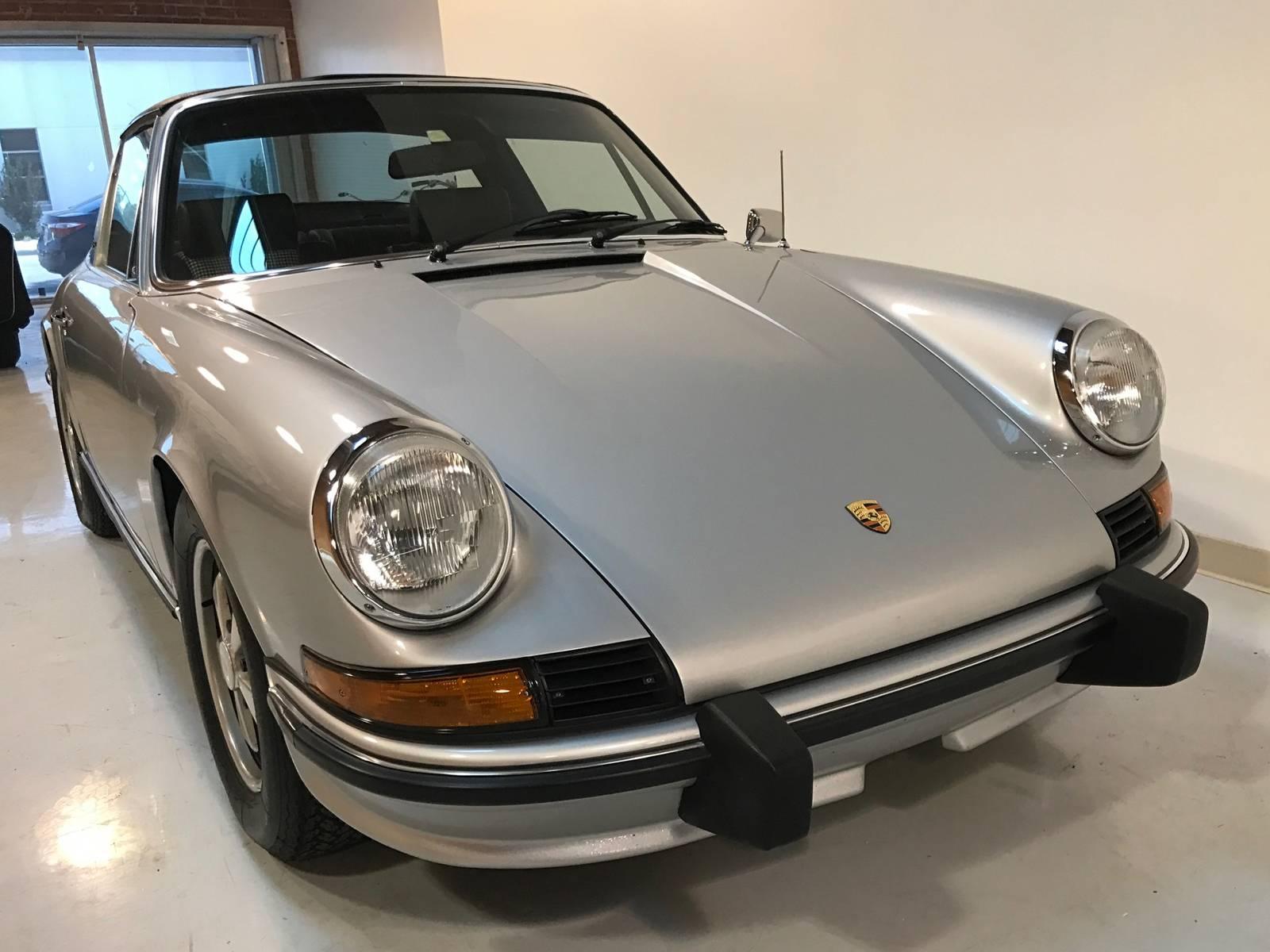 Having come from a family of Porsche dealers since the 1950’s, you will see us occasionally offer something European and no better way to start out than this spectacular 1973 Porsche 911 S Targa, one of only 923 ever produced in 73. The model year