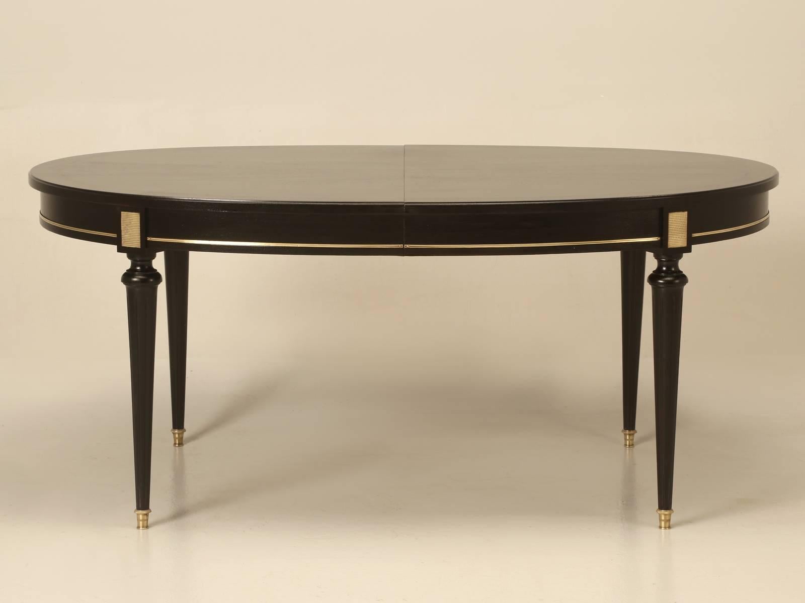 French Louis XVI Style Ebonized Dining Table In Good Condition In Chicago, IL