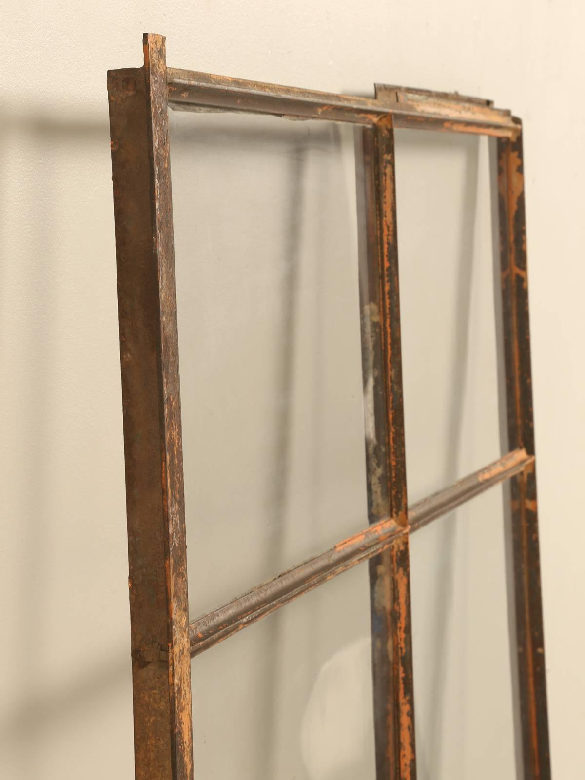 Antique American Steel Window In Fair Condition In Chicago, IL