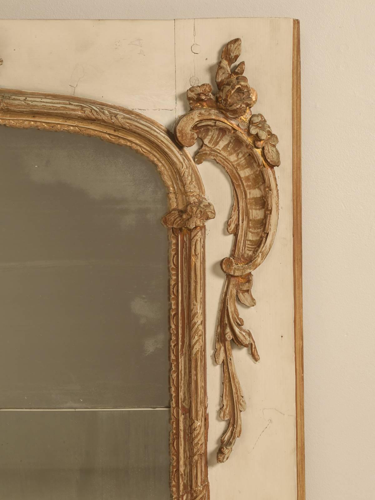 Antique French Gilt Mirror In Fair Condition In Chicago, IL