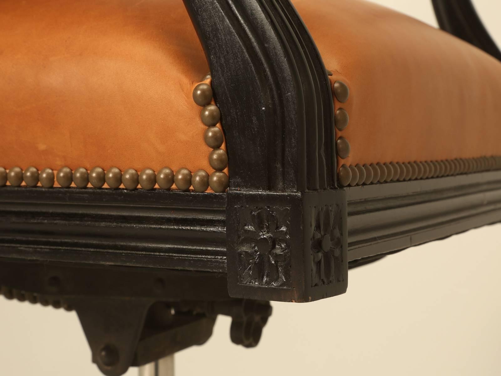 French Louis XVI Style Desk Chair, Ebonized Mahogany with Saddle Leather In Good Condition In Chicago, IL