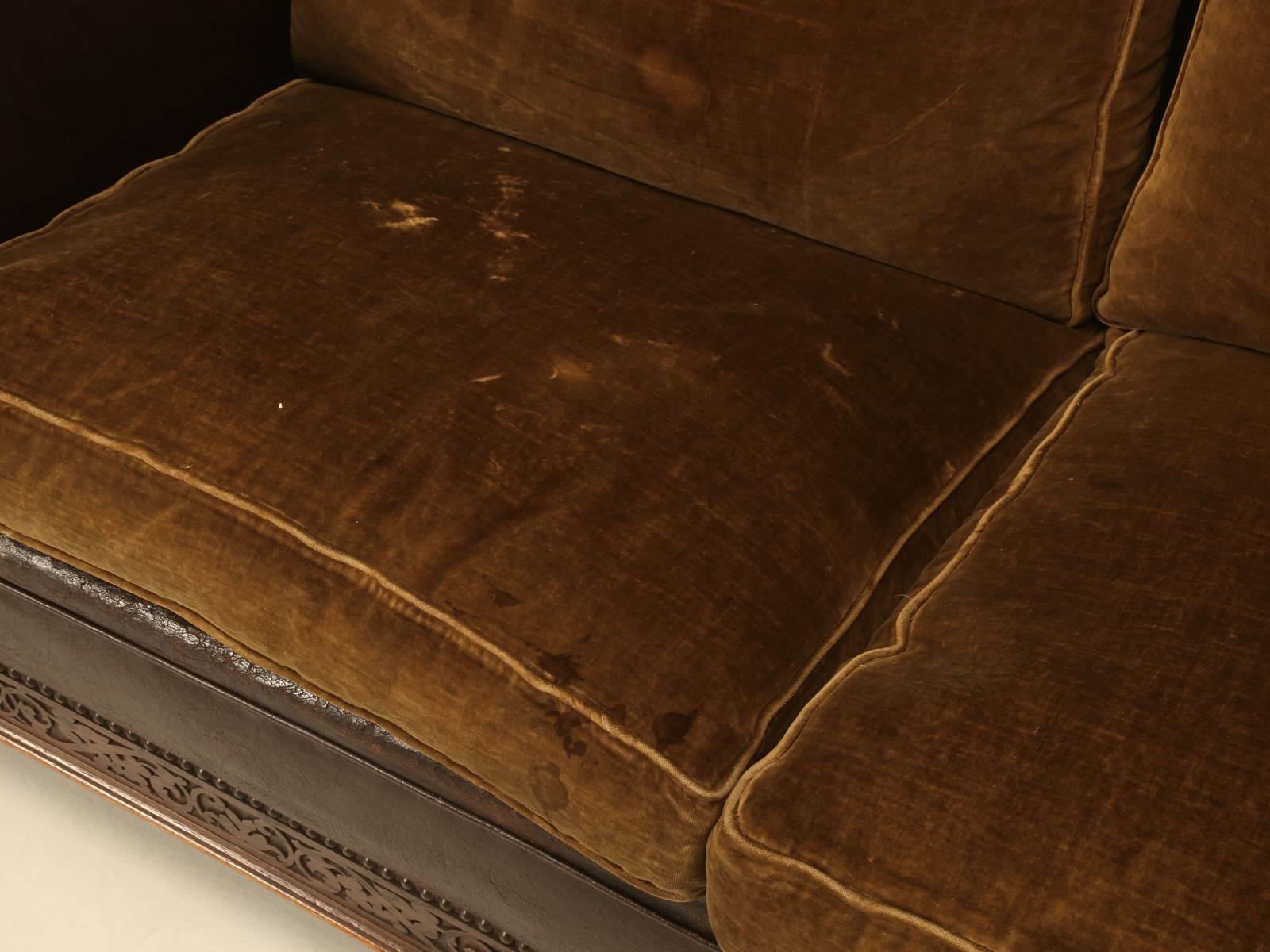 Antique French Leather and Velvet Settee from the 1930s In Good Condition In Chicago, IL
