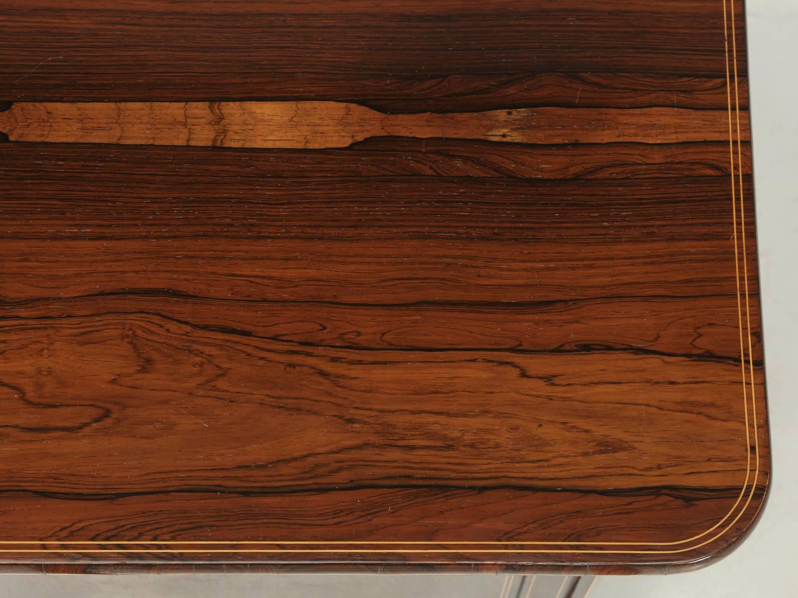 Antike französische Kommode oder Buffet mit ausziehbaren Schreibtischschubladen aus schönem Palisanderholz (Louis Philippe) im Angebot